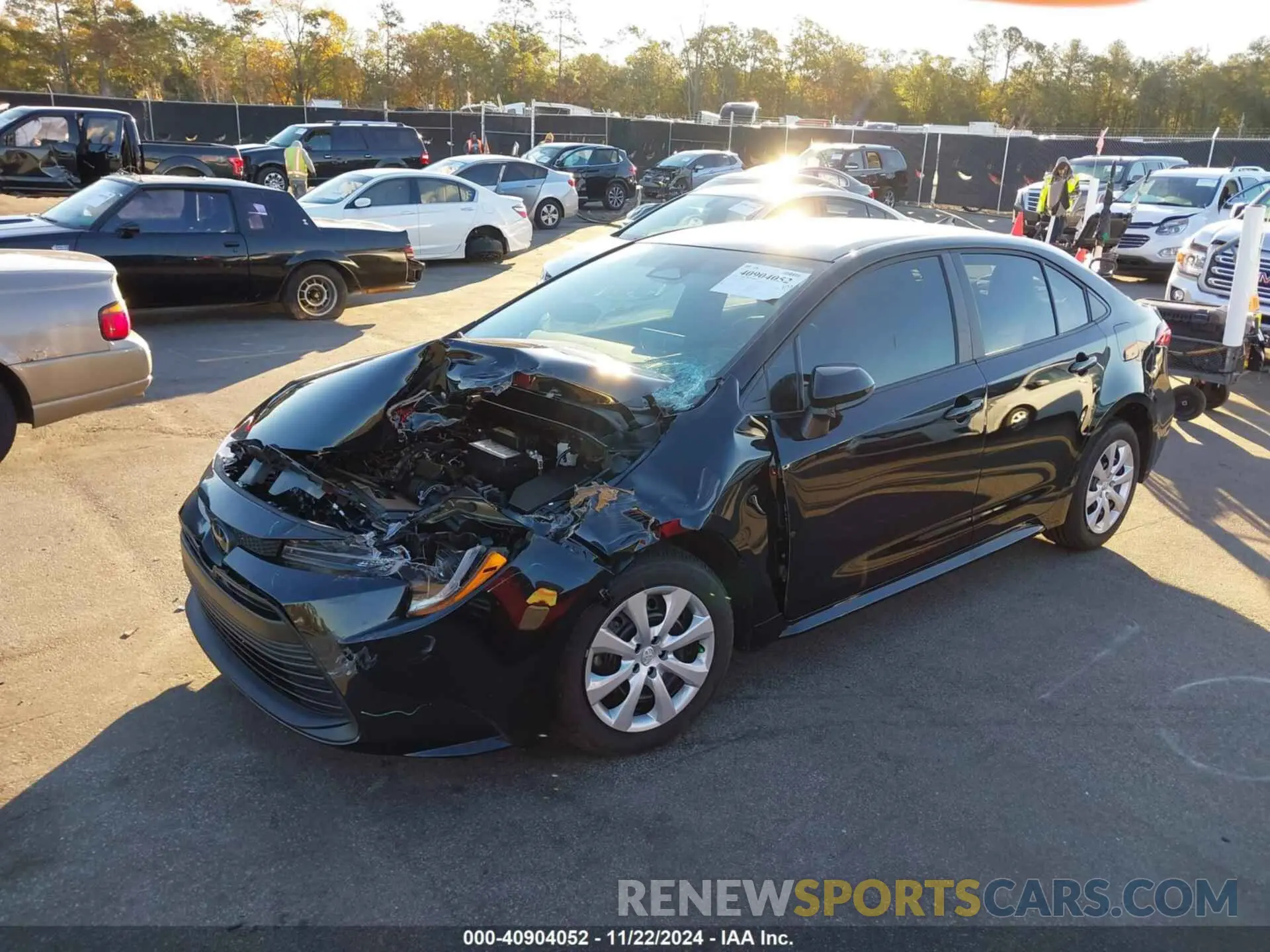 2 fotografías del automóvil dañado 5YFB4MDE5RP187202 TOYOTA COROLLA 2024