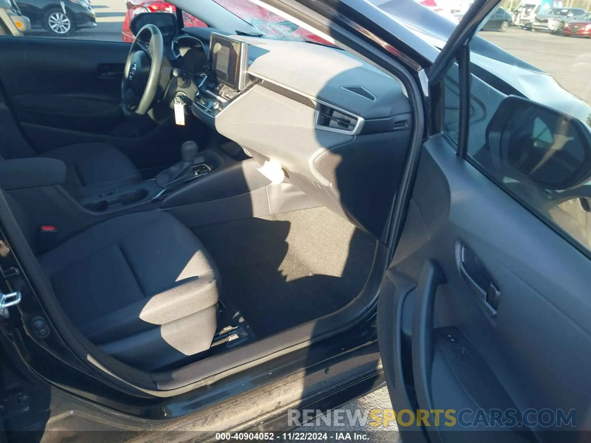 5 fotografías del automóvil dañado 5YFB4MDE5RP187202 TOYOTA COROLLA 2024