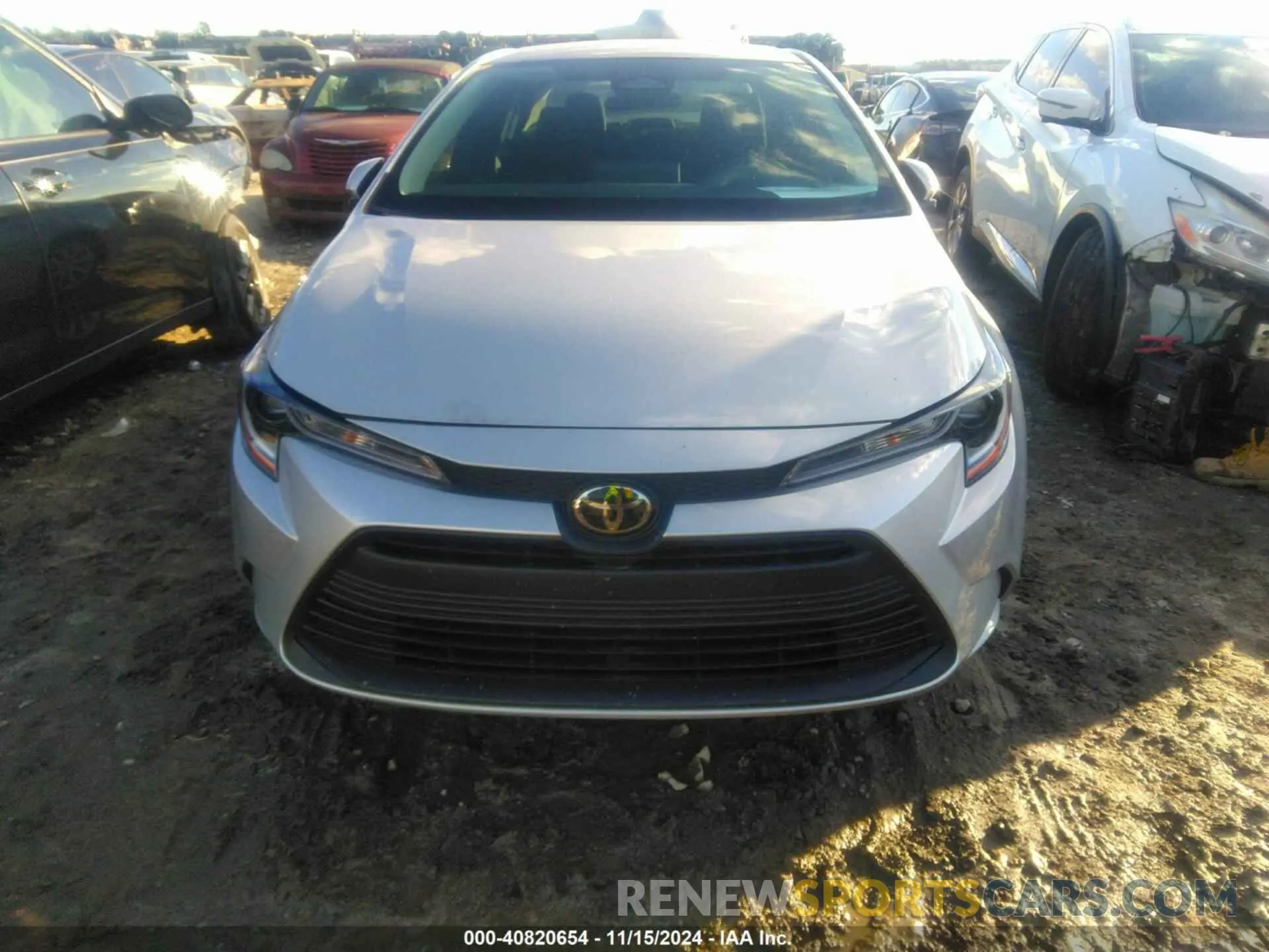 13 fotografías del automóvil dañado 5YFB4MDE5RP187992 TOYOTA COROLLA 2024