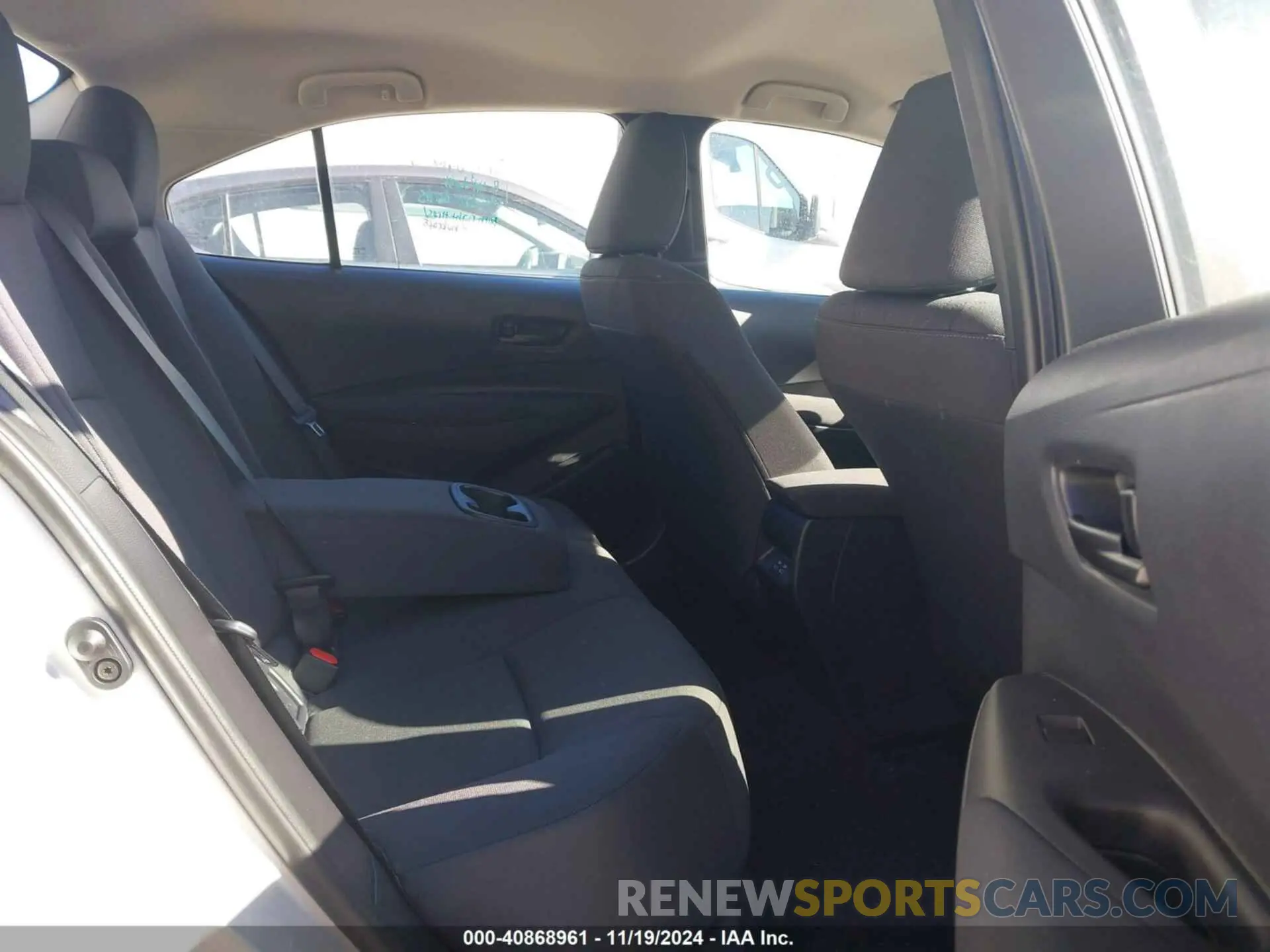 8 fotografías del automóvil dañado 5YFB4MDE5RP191654 TOYOTA COROLLA 2024