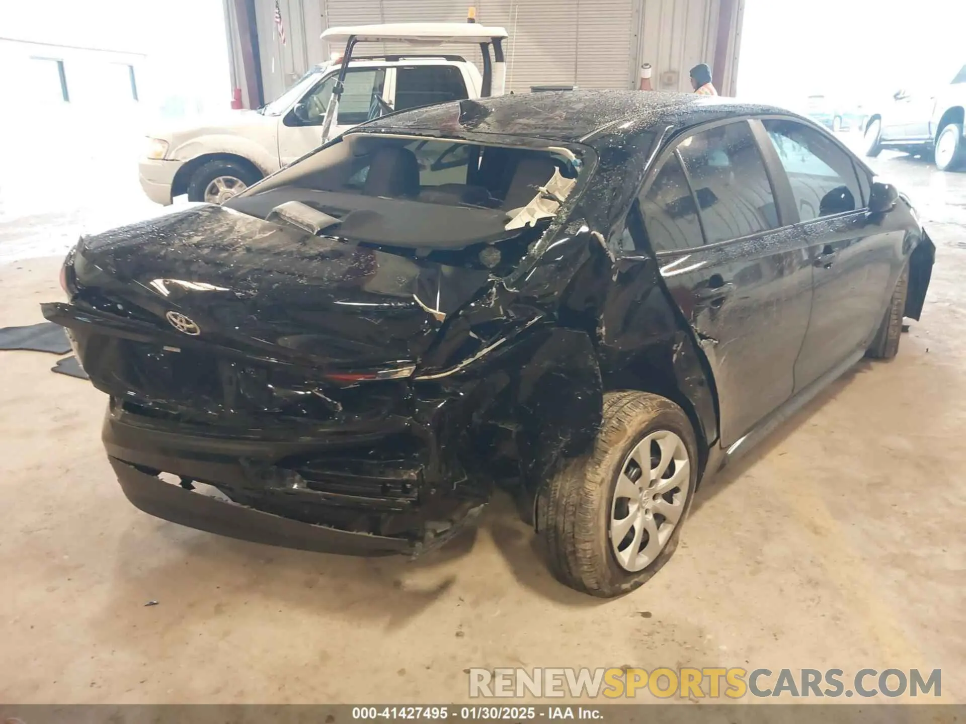 4 fotografías del automóvil dañado 5YFB4MDE5RP211028 TOYOTA COROLLA 2024