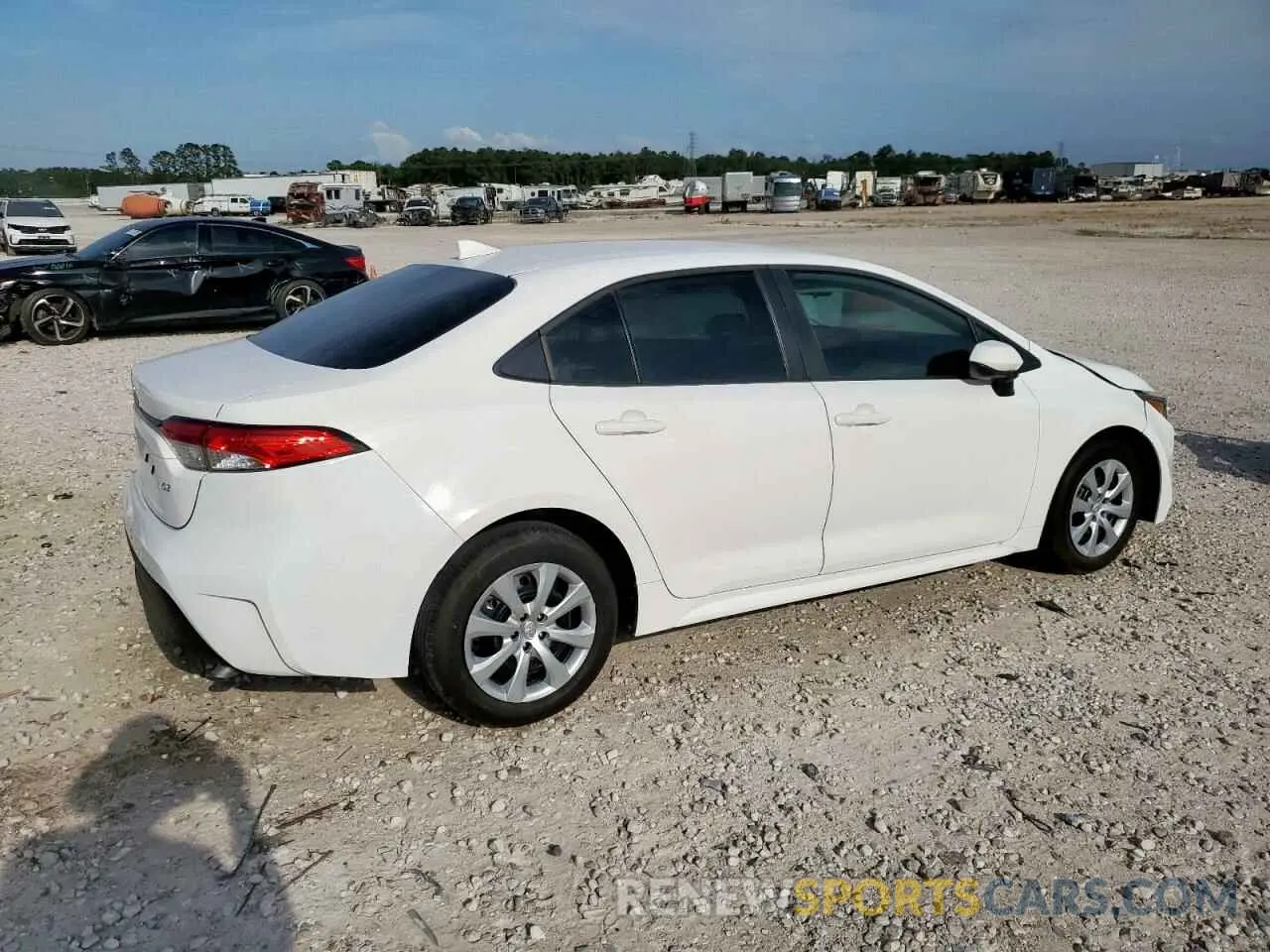 3 fotografías del automóvil dañado 5YFB4MDE5RP213412 TOYOTA COROLLA 2024
