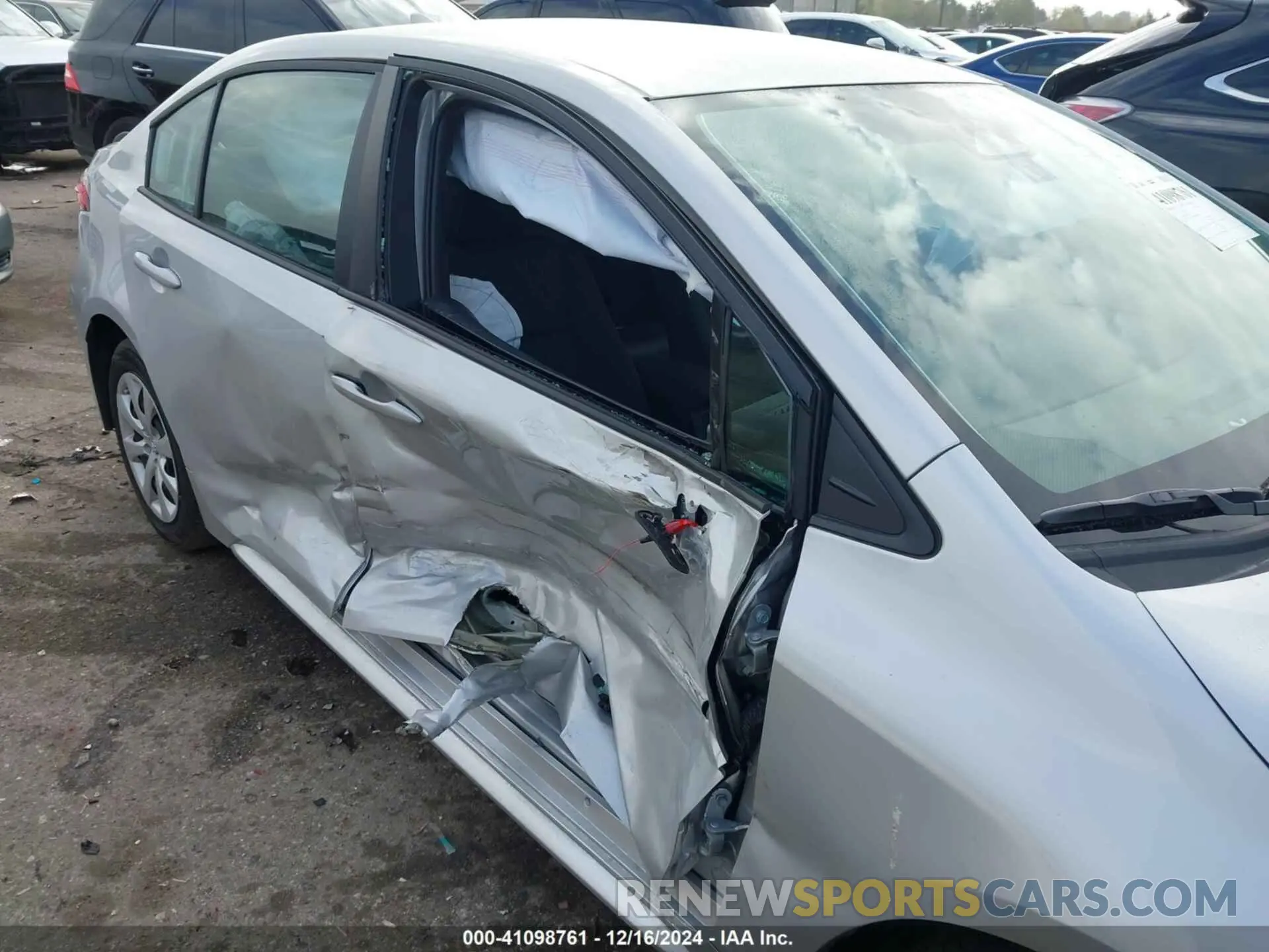 6 fotografías del automóvil dañado 5YFB4MDE6RP116235 TOYOTA COROLLA 2024