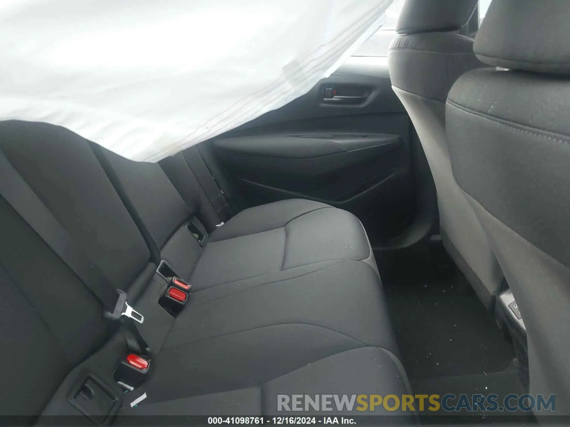 8 fotografías del automóvil dañado 5YFB4MDE6RP116235 TOYOTA COROLLA 2024