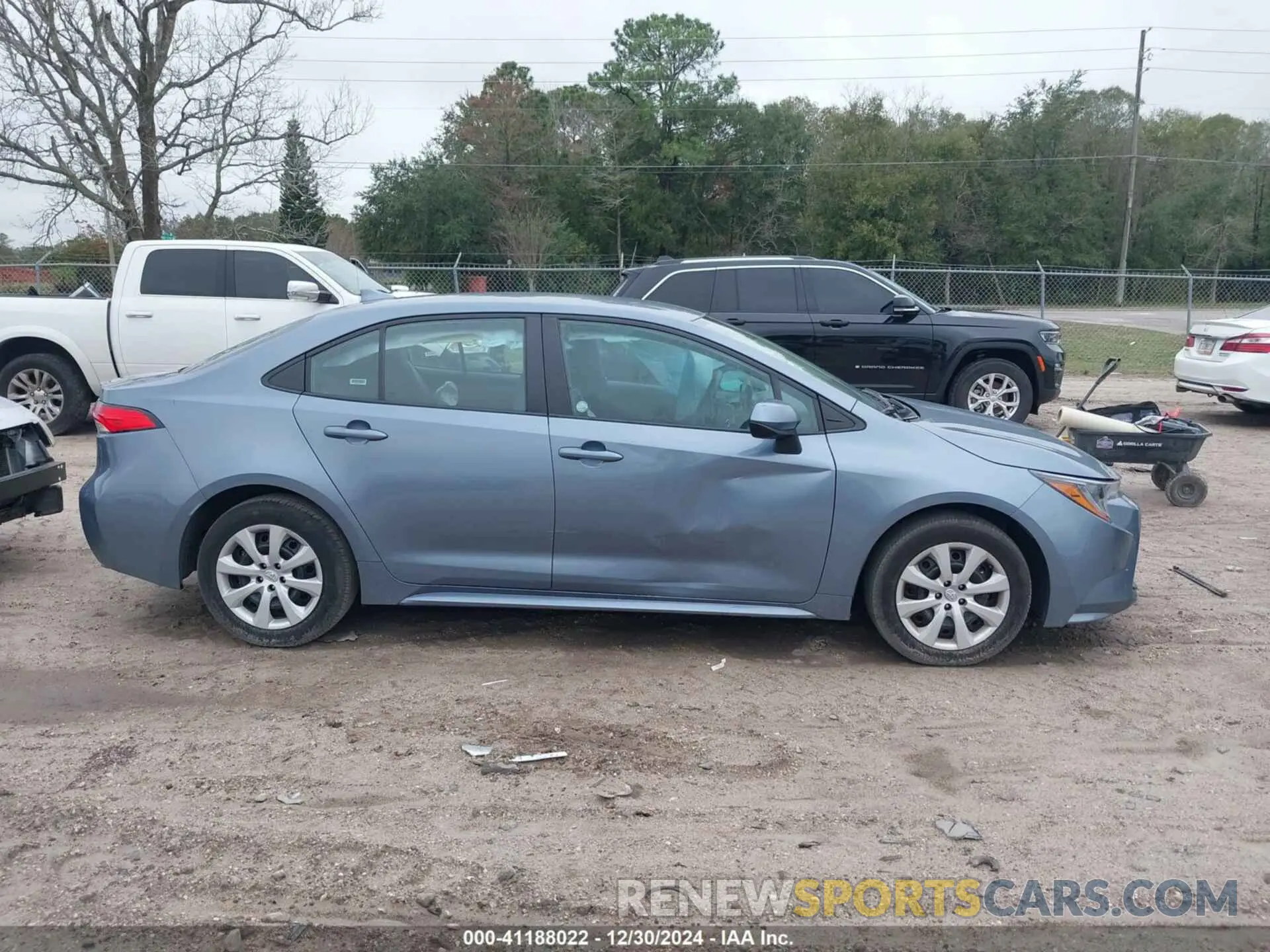 13 fotografías del automóvil dañado 5YFB4MDE6RP117000 TOYOTA COROLLA 2024