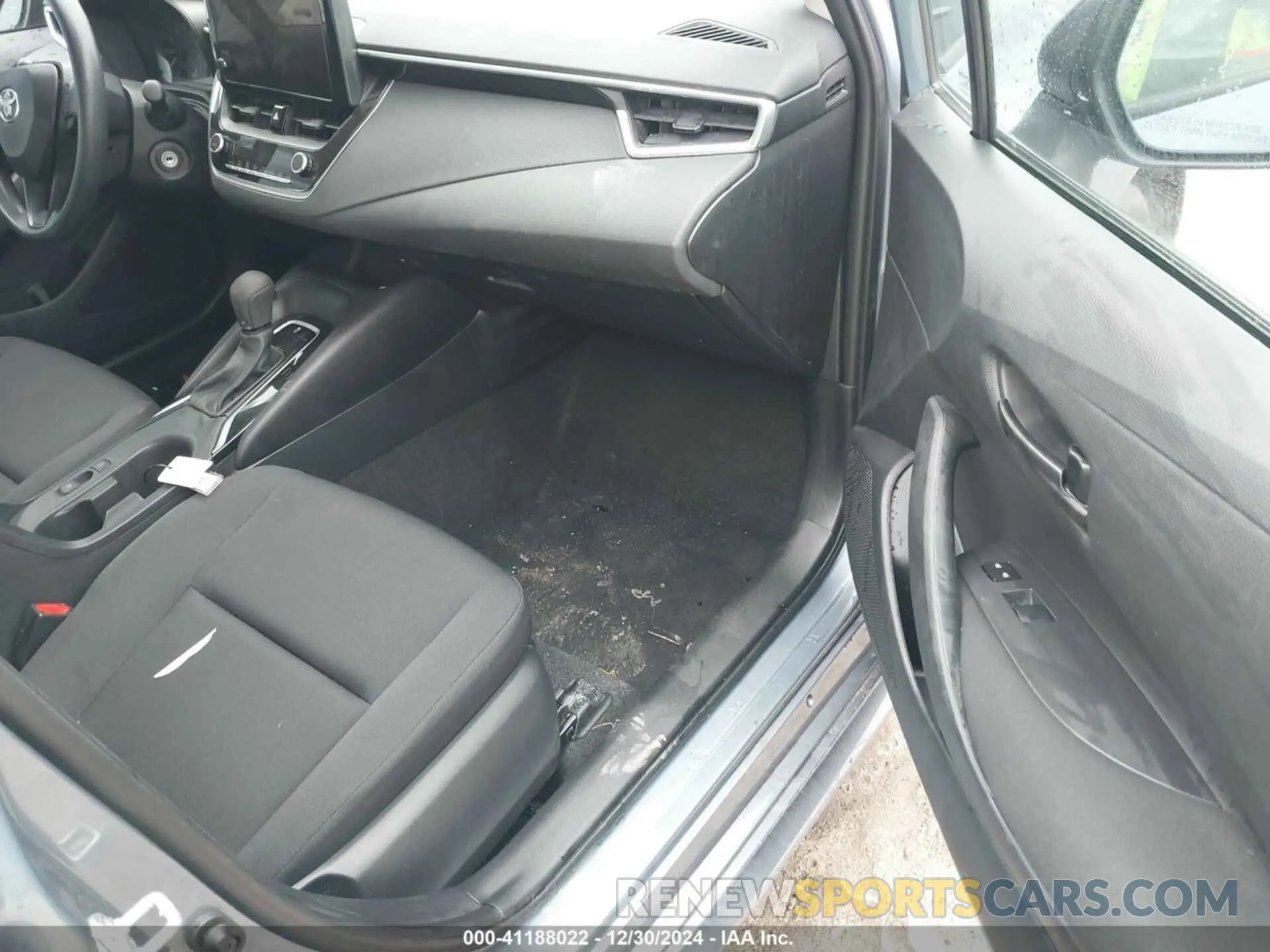 5 fotografías del automóvil dañado 5YFB4MDE6RP117000 TOYOTA COROLLA 2024