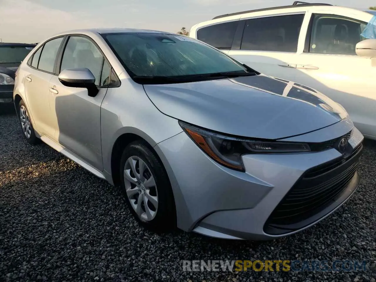 4 fotografías del automóvil dañado 5YFB4MDE6RP156265 TOYOTA COROLLA 2024