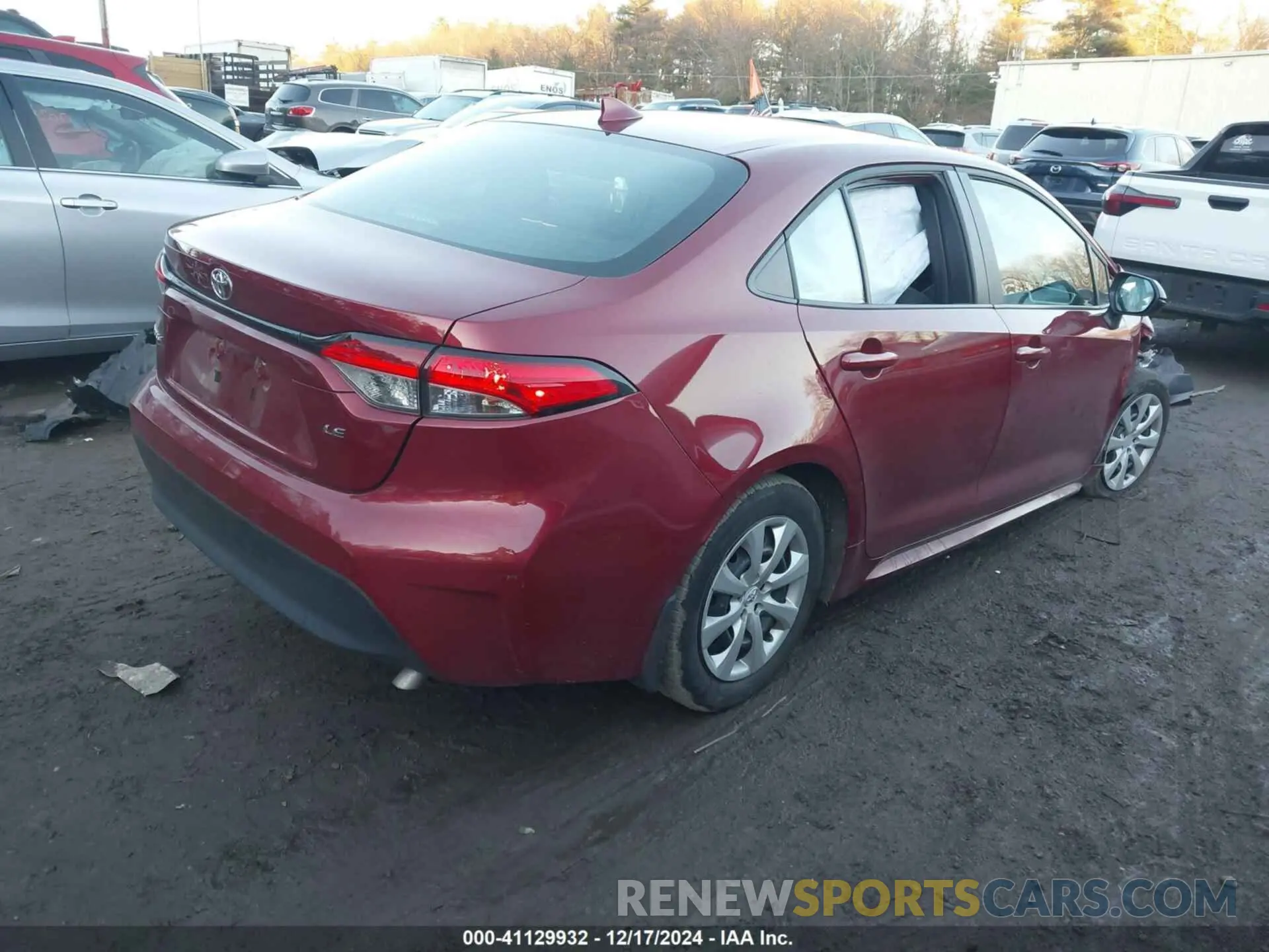 4 fotografías del automóvil dañado 5YFB4MDE6RP158629 TOYOTA COROLLA 2024
