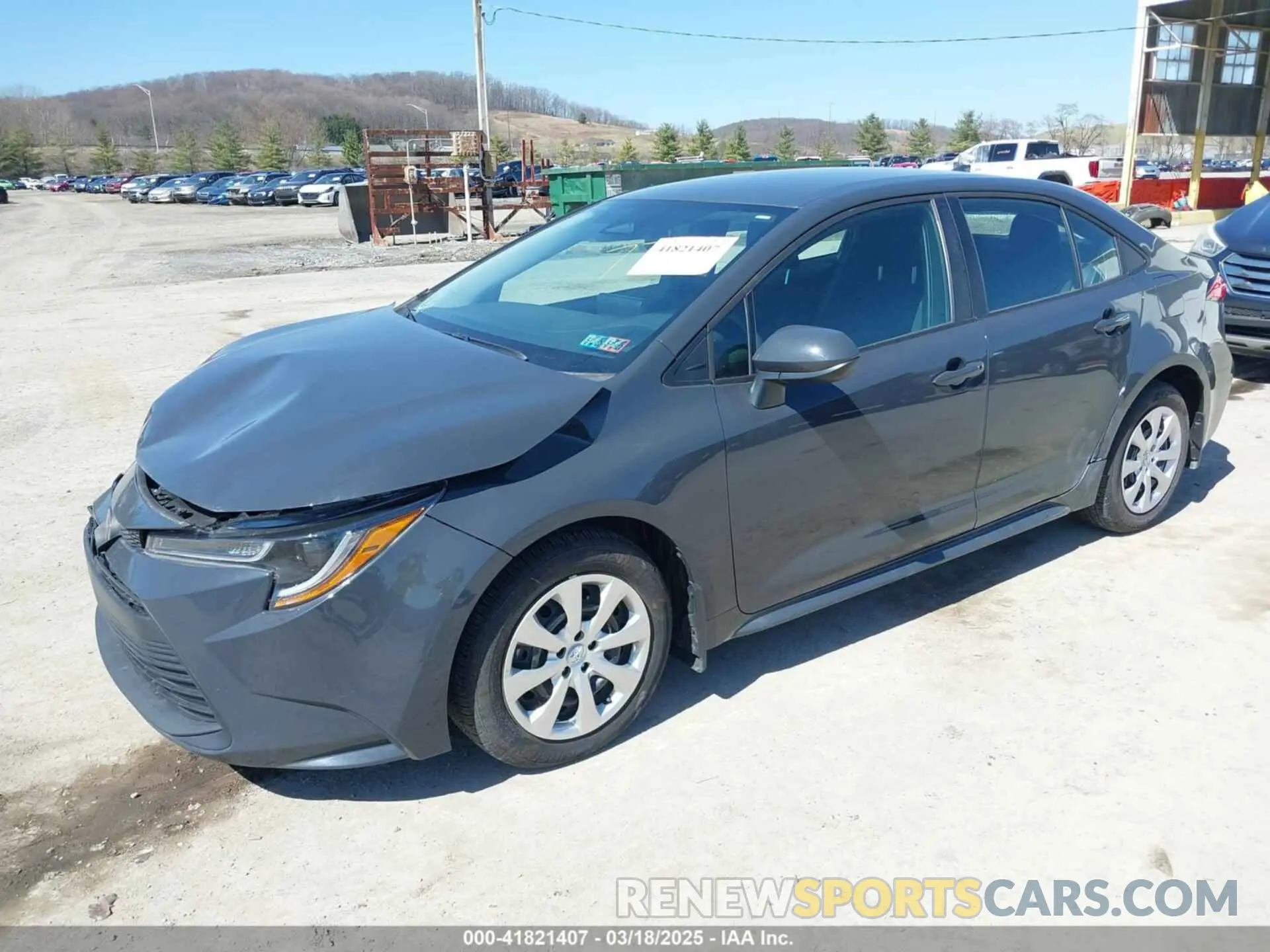 2 fotografías del automóvil dañado 5YFB4MDE6RP167749 TOYOTA COROLLA 2024