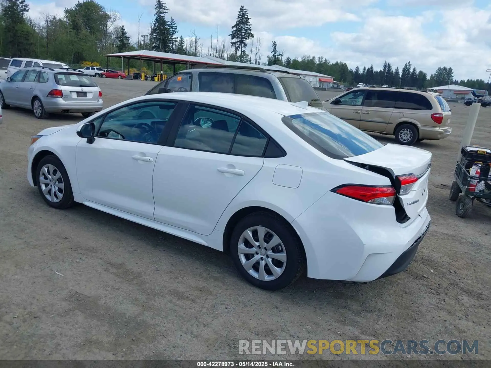3 fotografías del automóvil dañado 5YFB4MDE6RP176581 TOYOTA COROLLA 2024