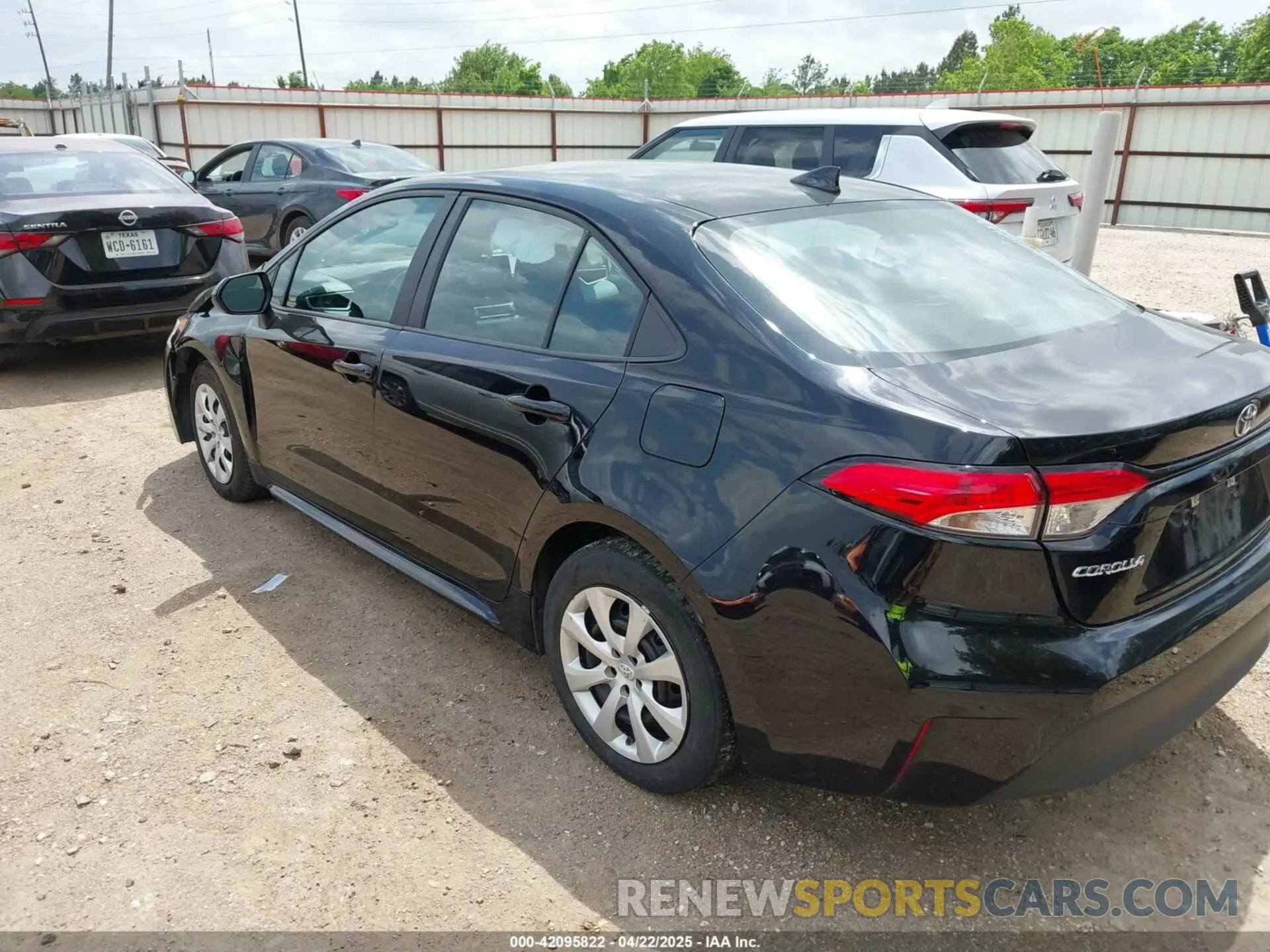 3 fotografías del automóvil dañado 5YFB4MDE6RP179531 TOYOTA COROLLA 2024