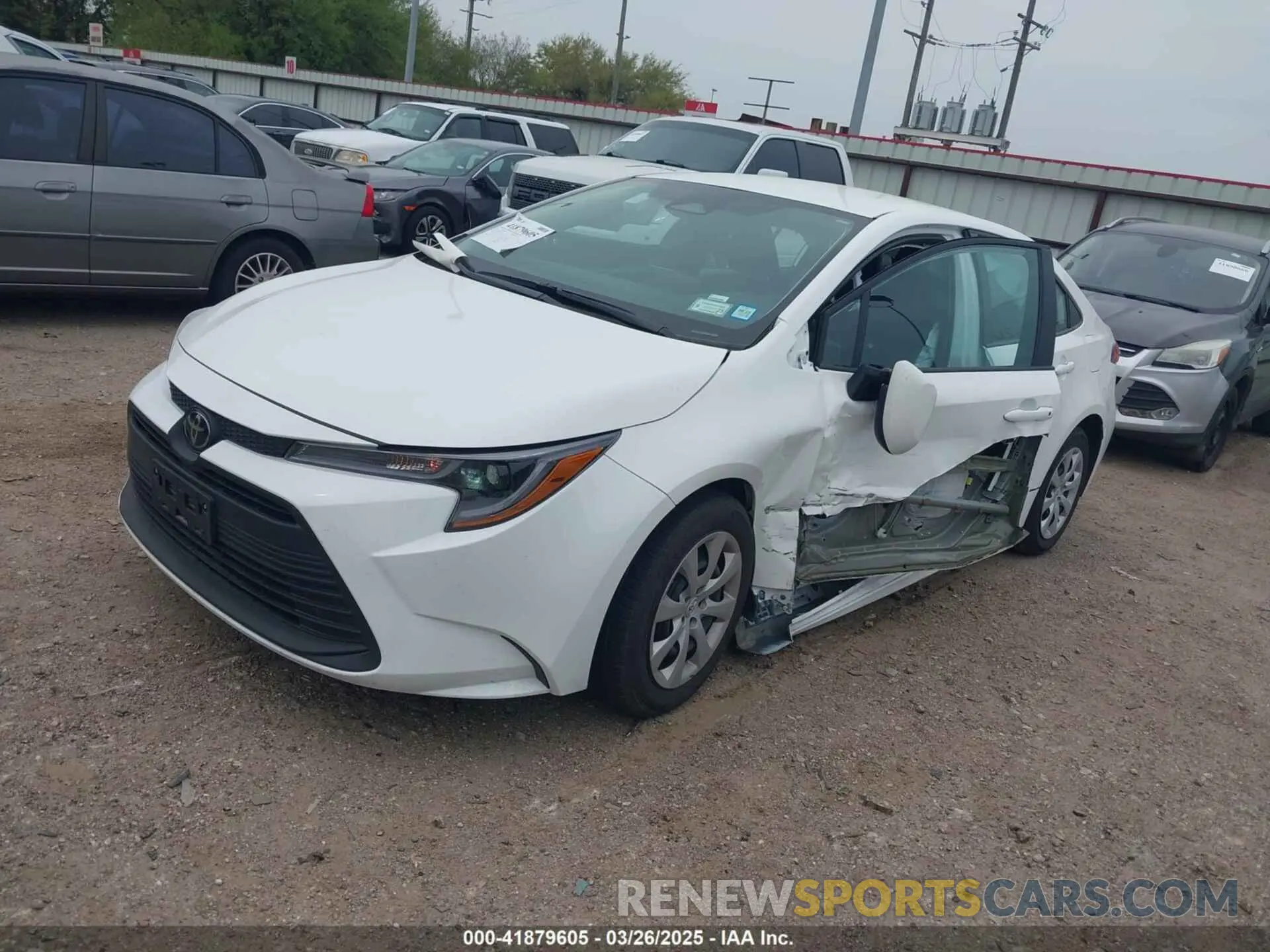 2 fotografías del automóvil dañado 5YFB4MDE6RP190447 TOYOTA COROLLA 2024