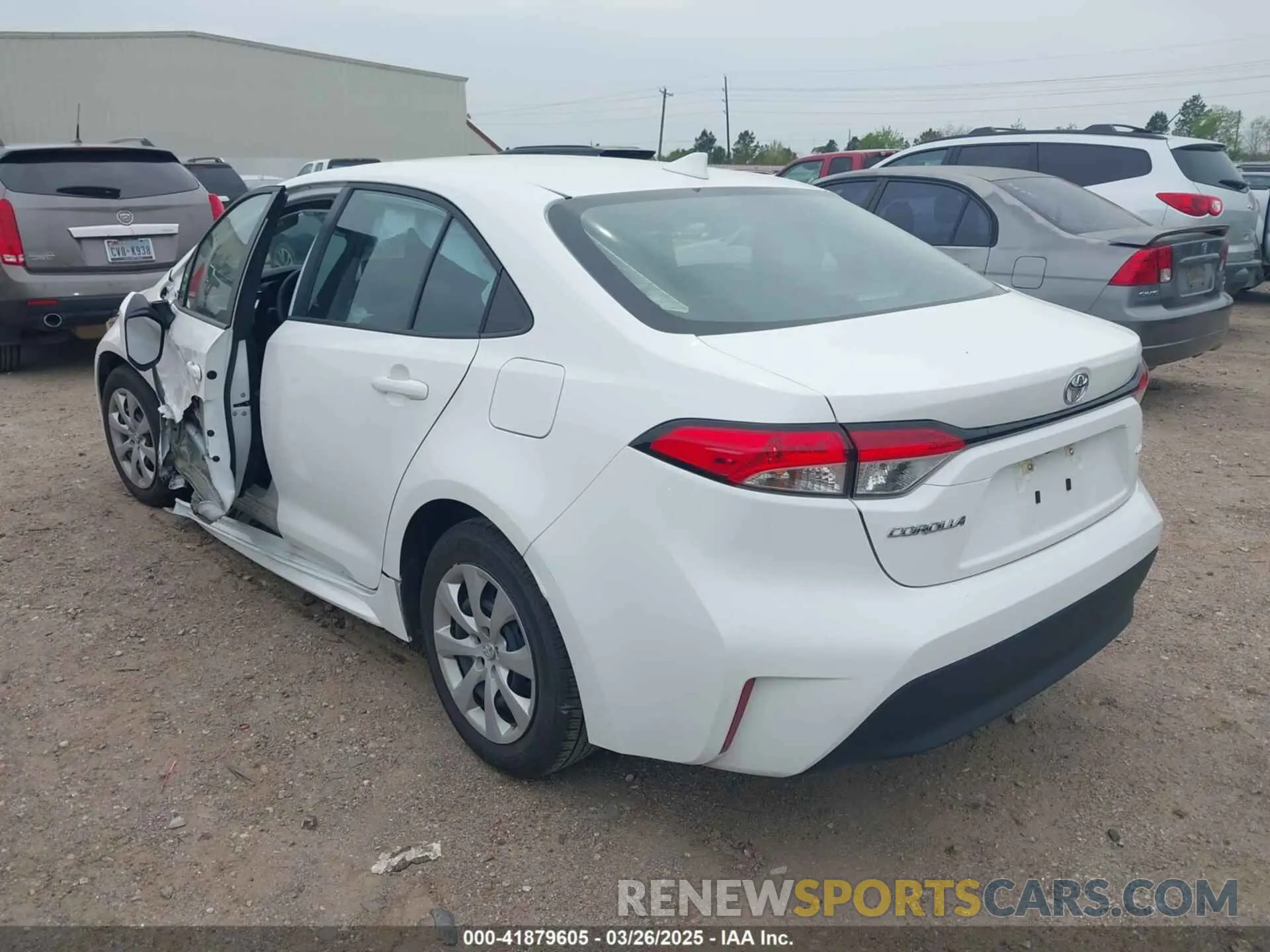 3 fotografías del automóvil dañado 5YFB4MDE6RP190447 TOYOTA COROLLA 2024