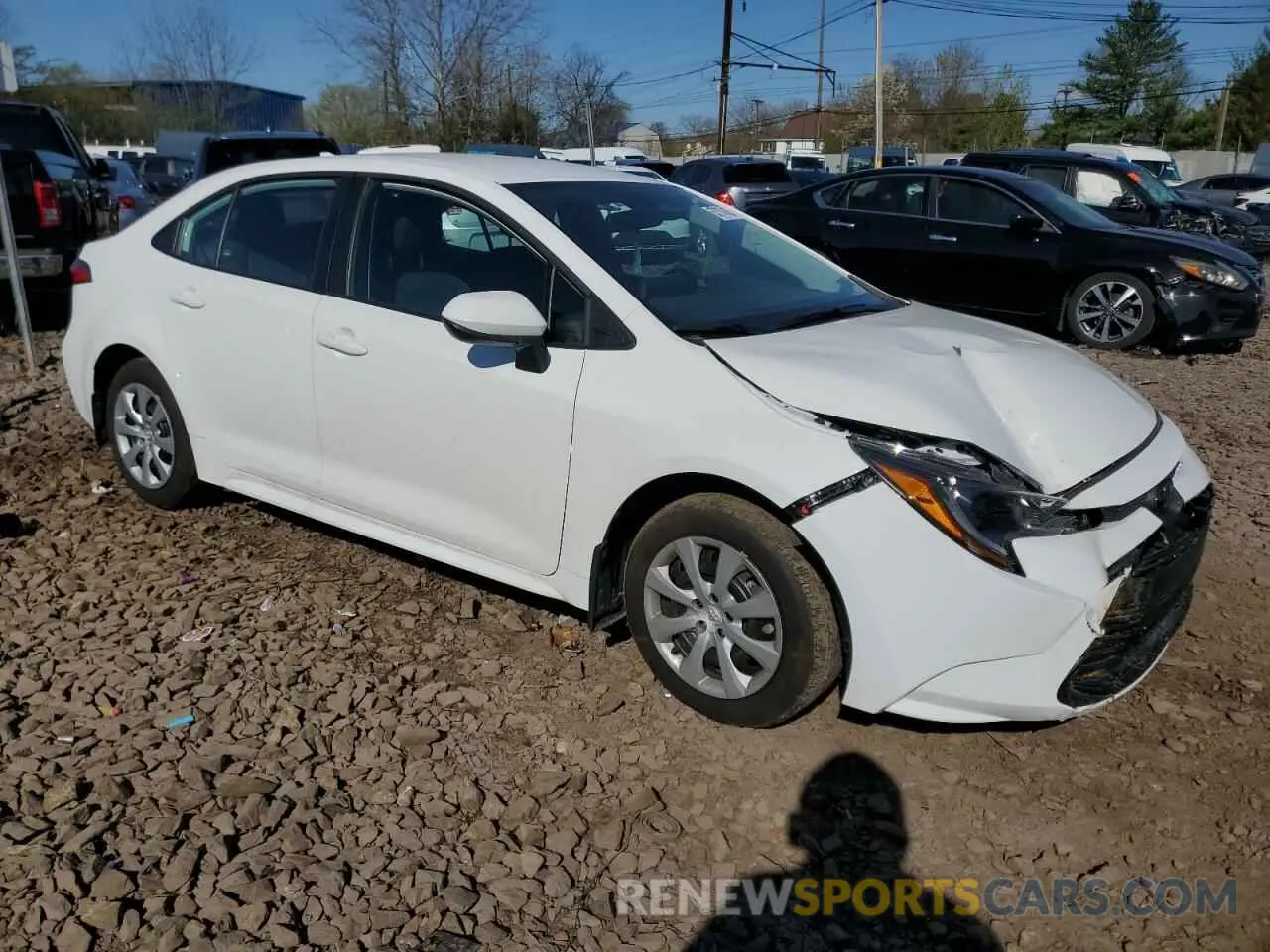 4 fotografías del automóvil dañado 5YFB4MDE6RP211328 TOYOTA COROLLA 2024