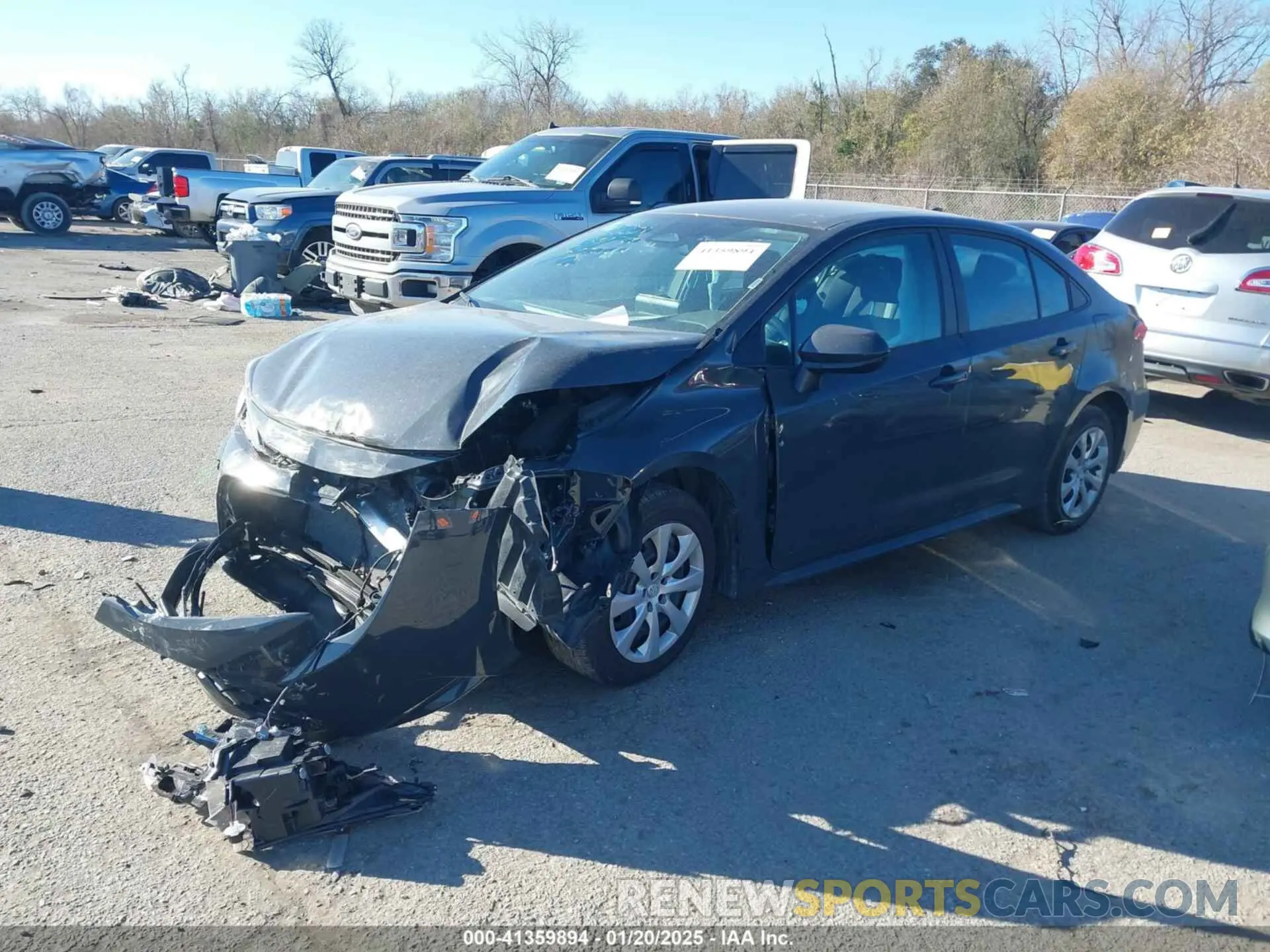 2 fotografías del automóvil dañado 5YFB4MDE7RP081544 TOYOTA COROLLA 2024