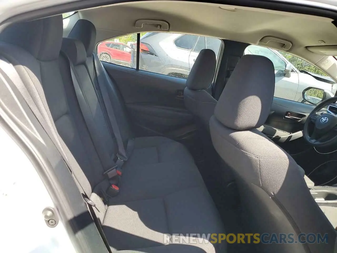 10 fotografías del automóvil dañado 5YFB4MDE7RP084671 TOYOTA COROLLA 2024