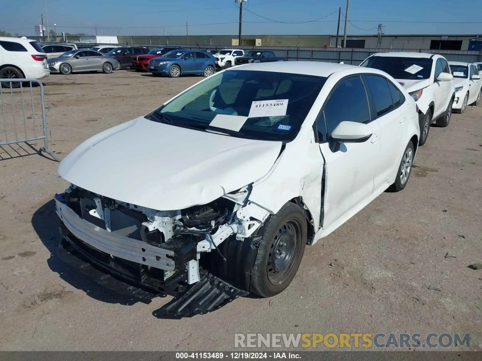 2 fotografías del automóvil dañado 5YFB4MDE7RP107821 TOYOTA COROLLA 2024