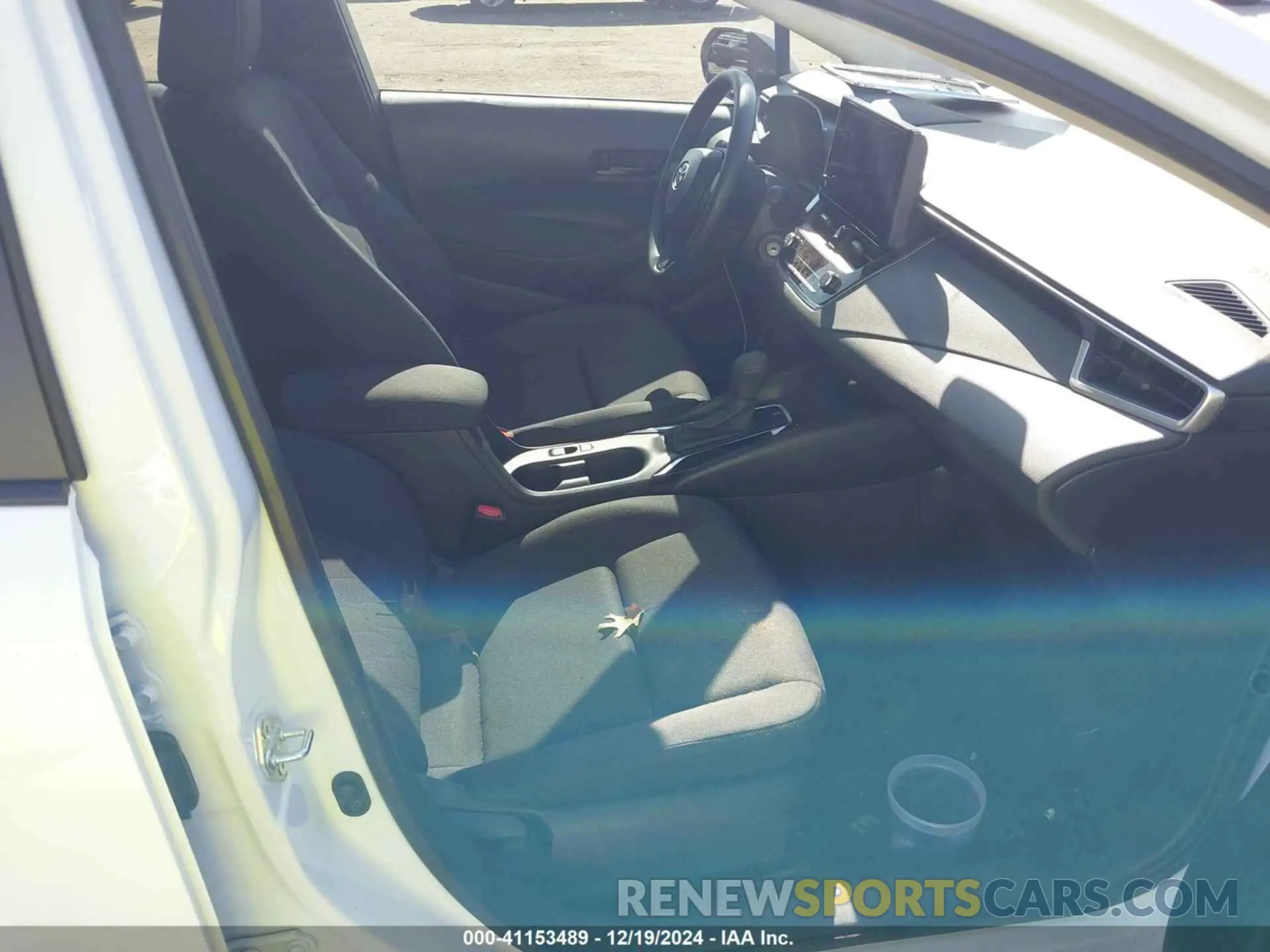 5 fotografías del automóvil dañado 5YFB4MDE7RP107821 TOYOTA COROLLA 2024