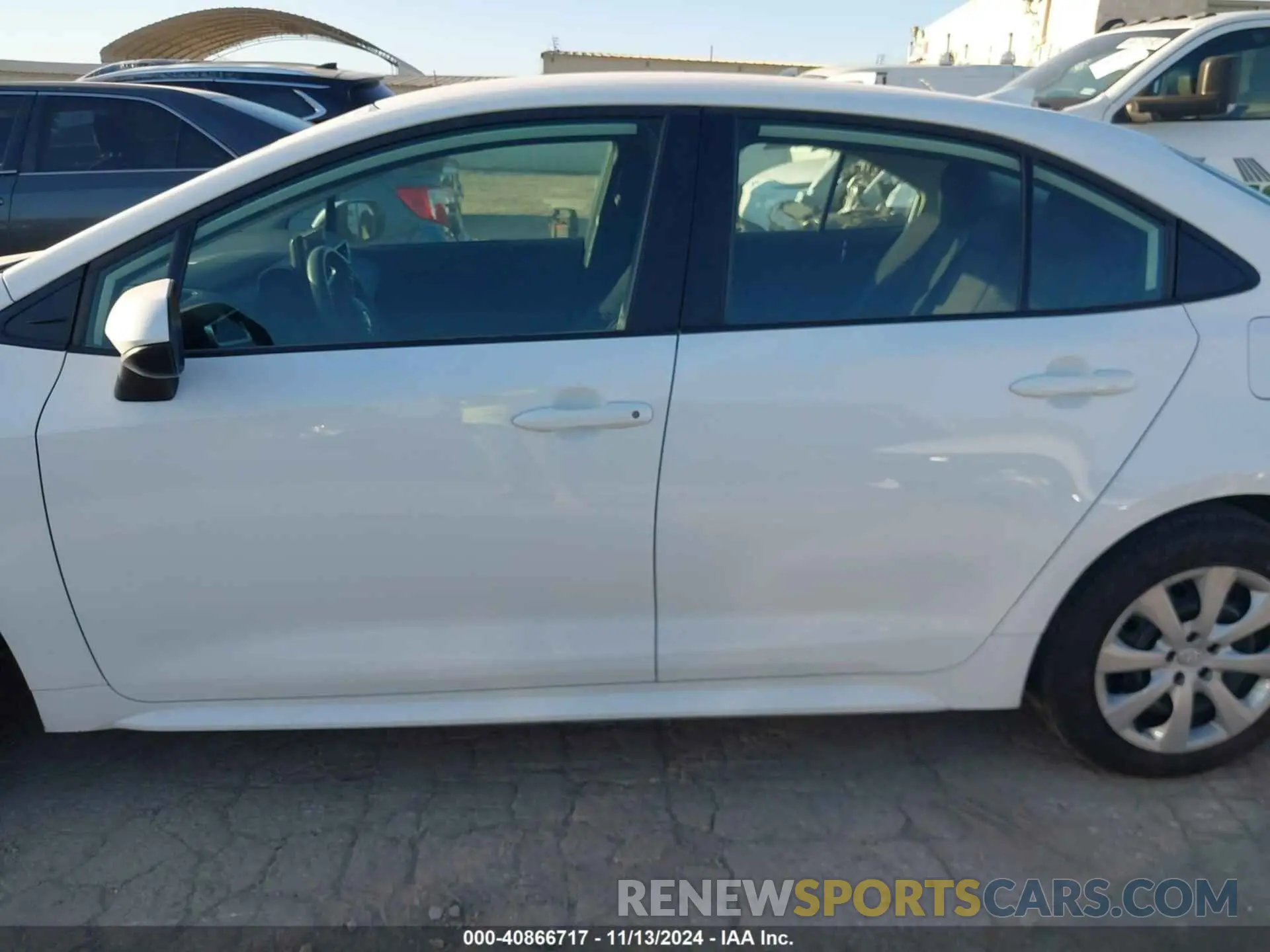 14 fotografías del automóvil dañado 5YFB4MDE7RP113246 TOYOTA COROLLA 2024