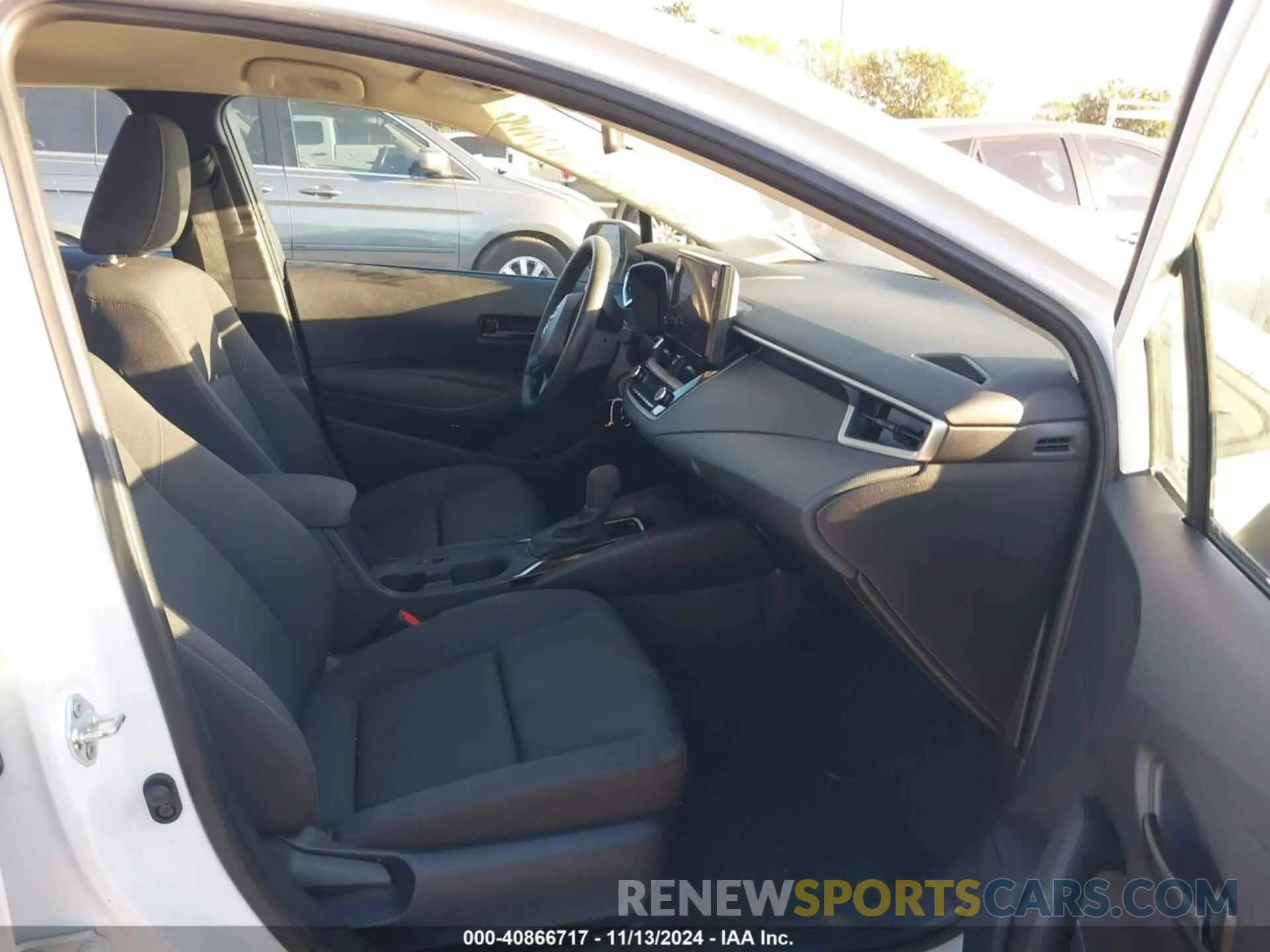 5 fotografías del automóvil dañado 5YFB4MDE7RP113246 TOYOTA COROLLA 2024