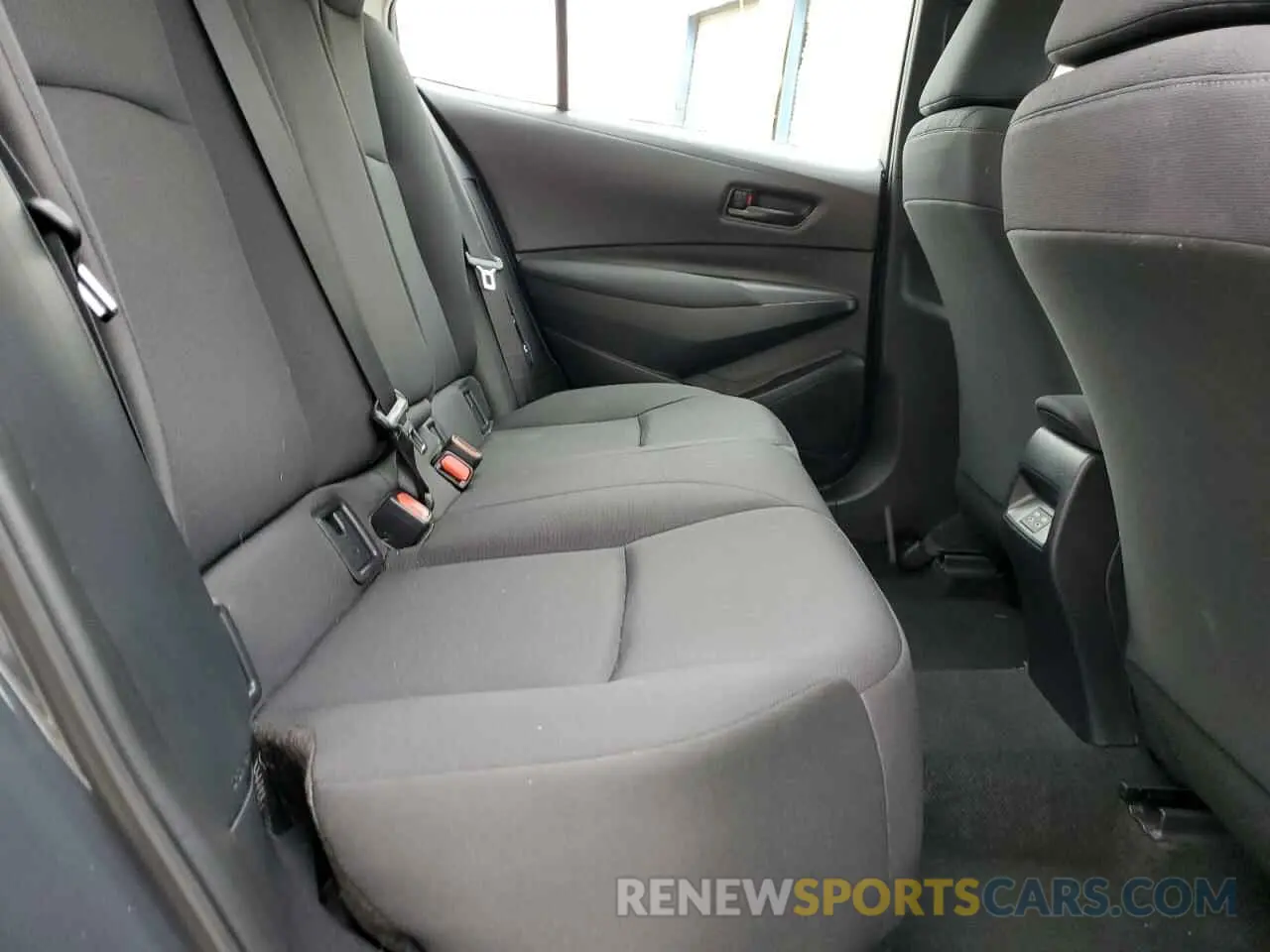 10 fotografías del automóvil dañado 5YFB4MDE7RP120813 TOYOTA COROLLA 2024
