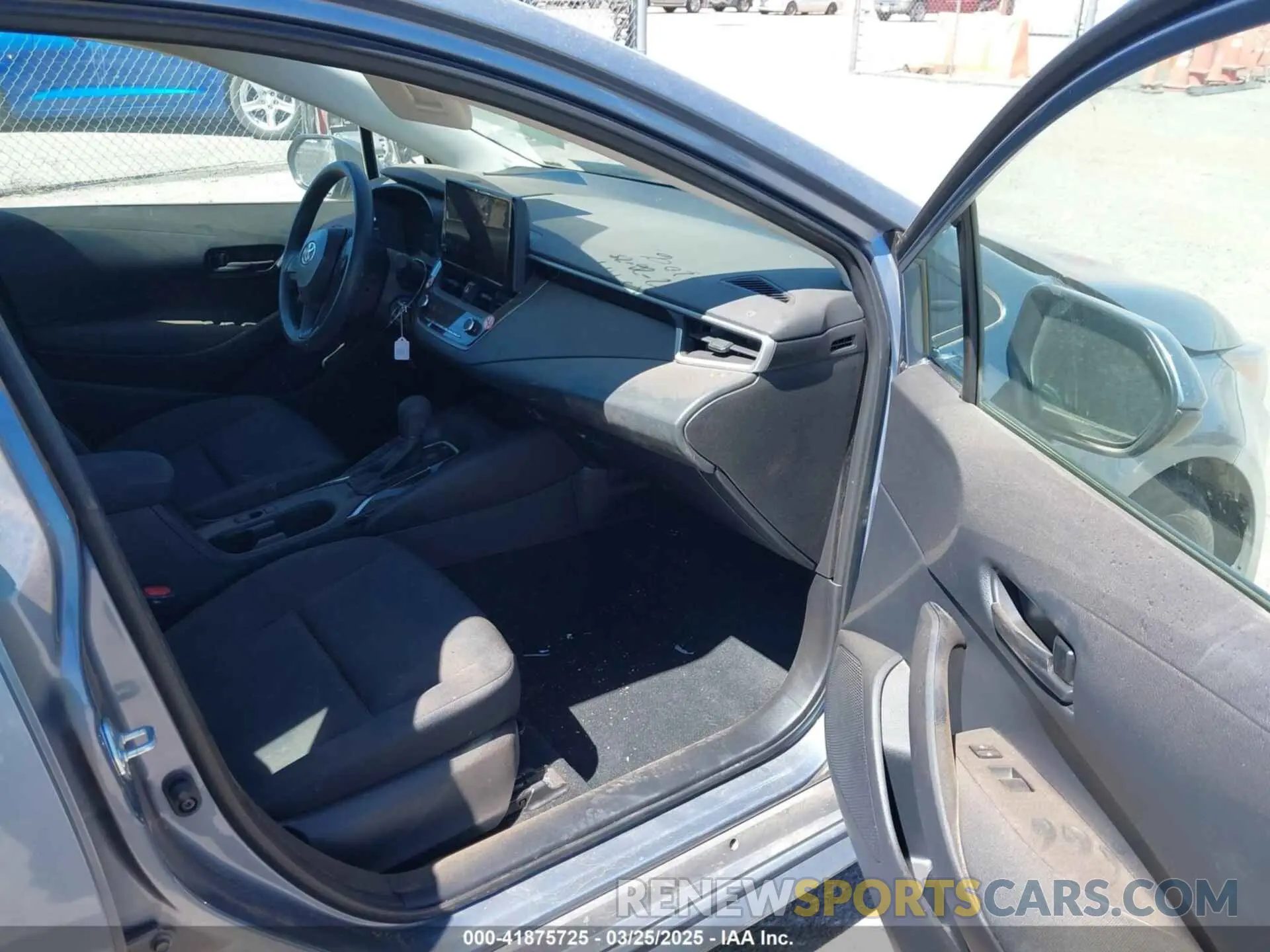 5 fotografías del automóvil dañado 5YFB4MDE7RP144772 TOYOTA COROLLA 2024