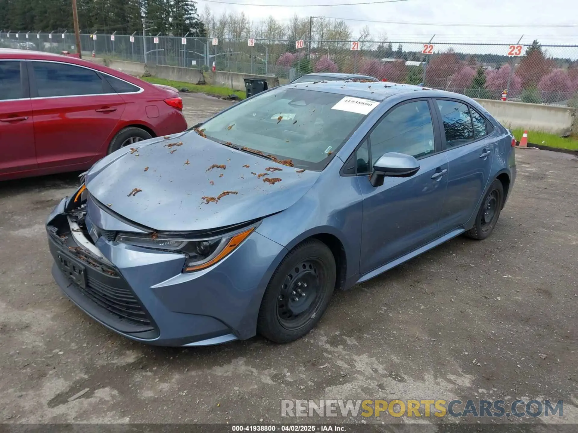 2 fotografías del automóvil dañado 5YFB4MDE7RP157568 TOYOTA COROLLA 2024