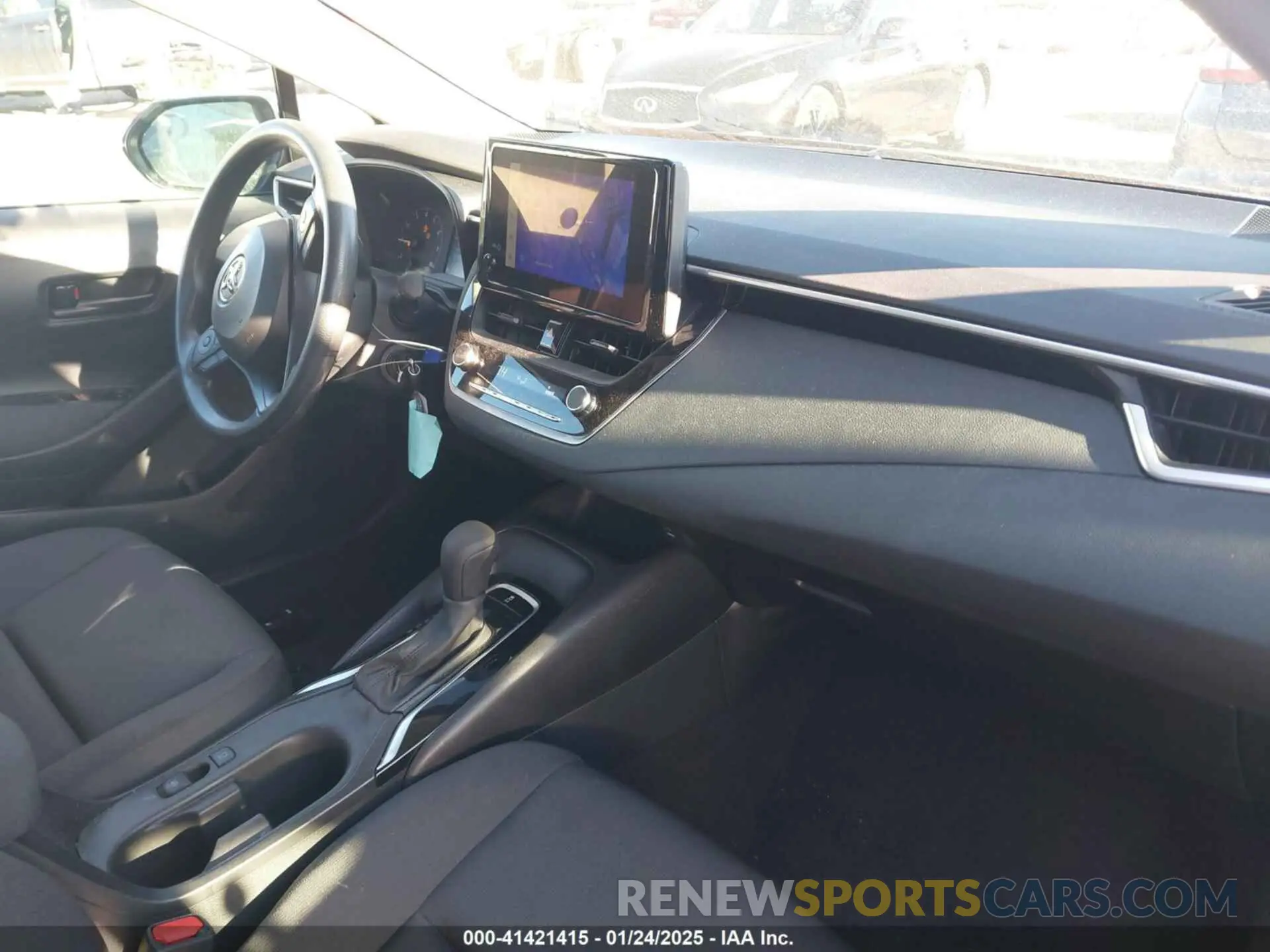 5 fotografías del automóvil dañado 5YFB4MDE7RP162477 TOYOTA COROLLA 2024