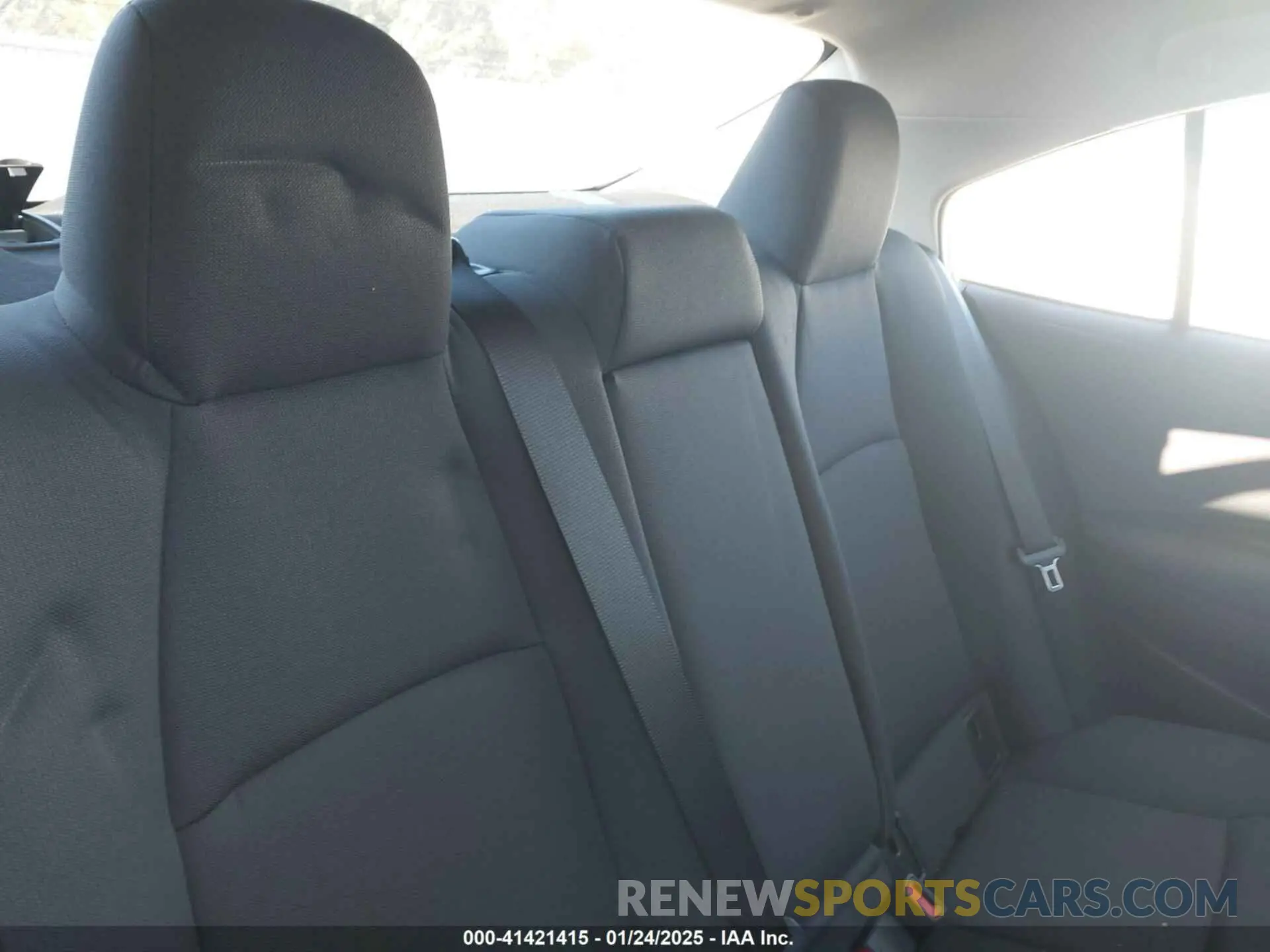 8 fotografías del automóvil dañado 5YFB4MDE7RP162477 TOYOTA COROLLA 2024