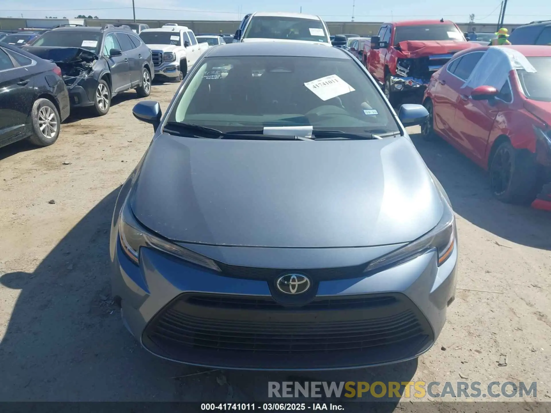 12 fotografías del automóvil dañado 5YFB4MDE7RP227411 TOYOTA COROLLA 2024