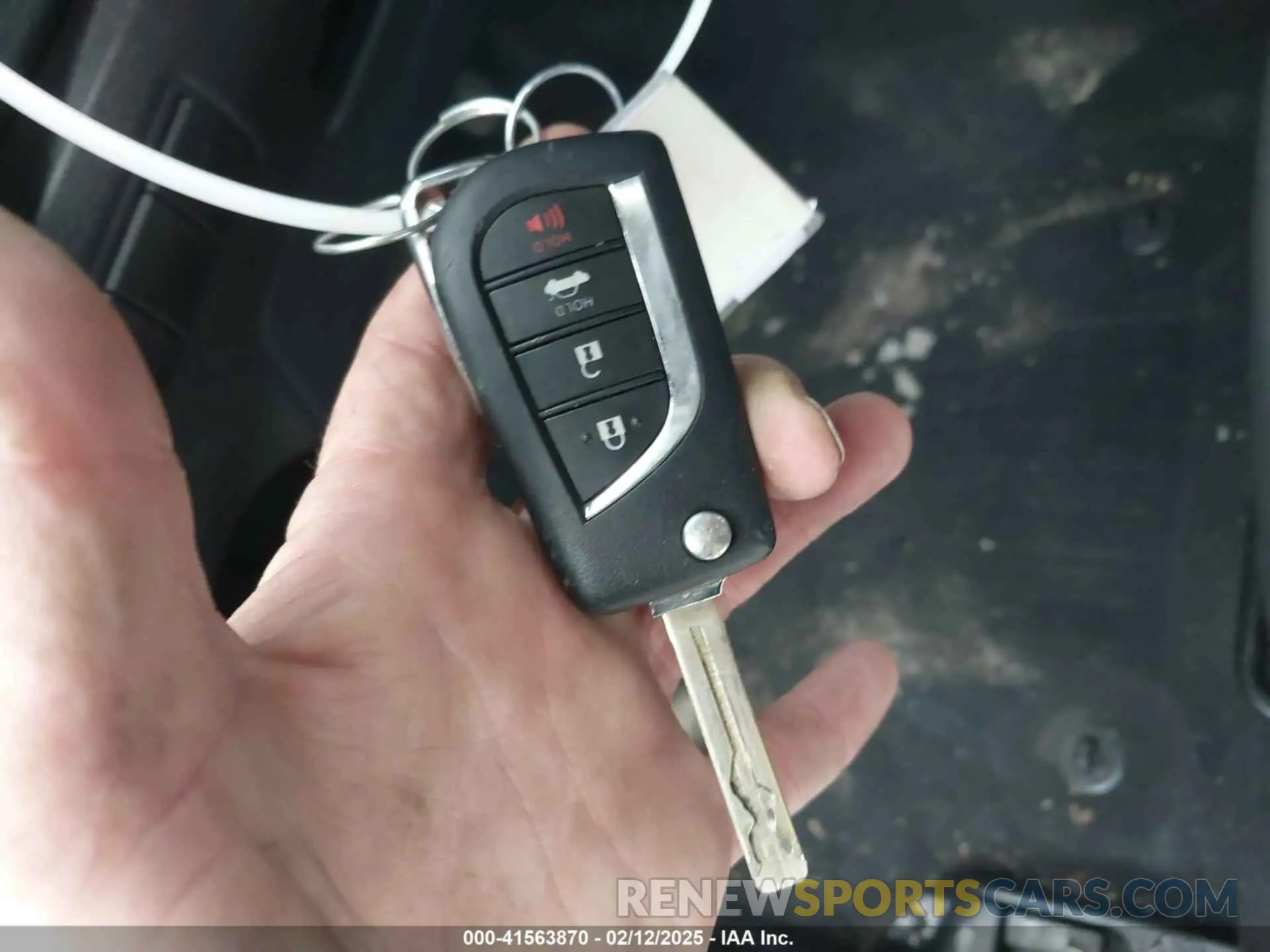 11 fotografías del automóvil dañado 5YFB4MDE8RP091693 TOYOTA COROLLA 2024