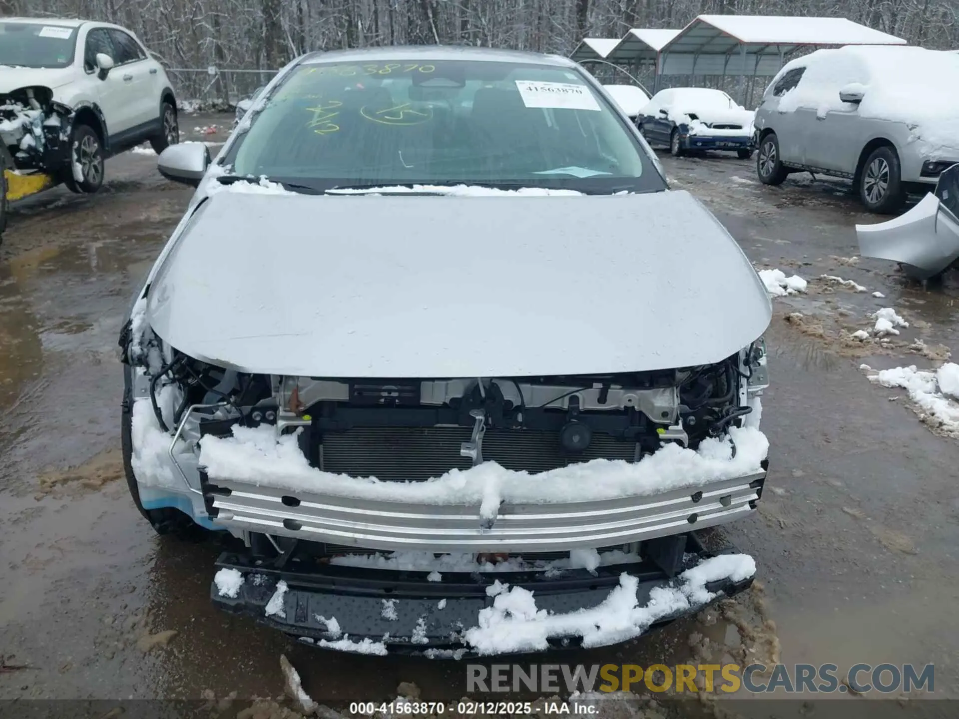 13 fotografías del automóvil dañado 5YFB4MDE8RP091693 TOYOTA COROLLA 2024
