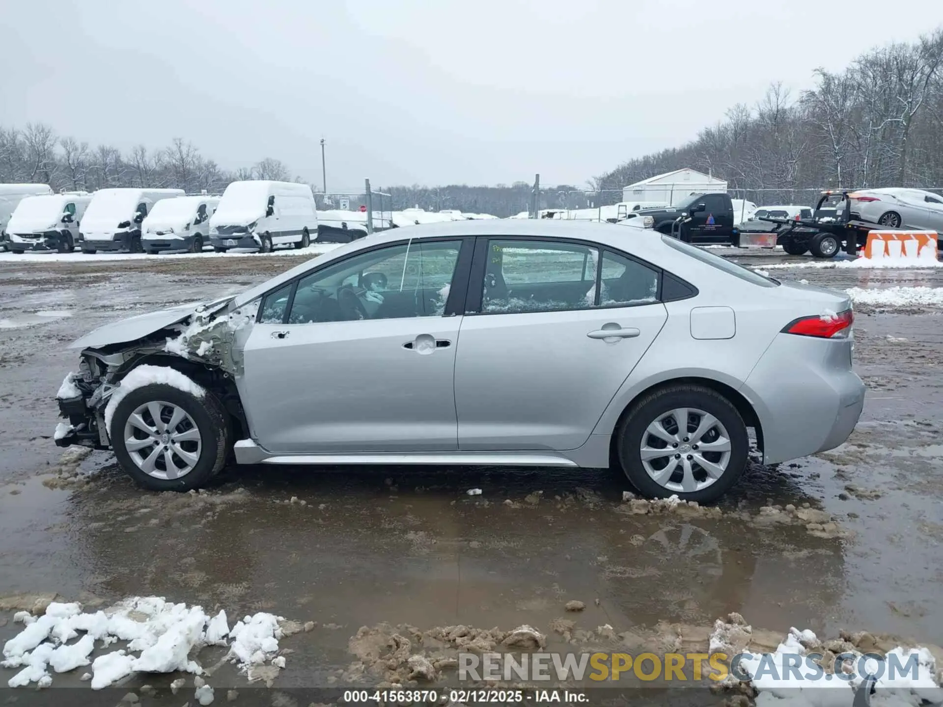 15 fotografías del automóvil dañado 5YFB4MDE8RP091693 TOYOTA COROLLA 2024