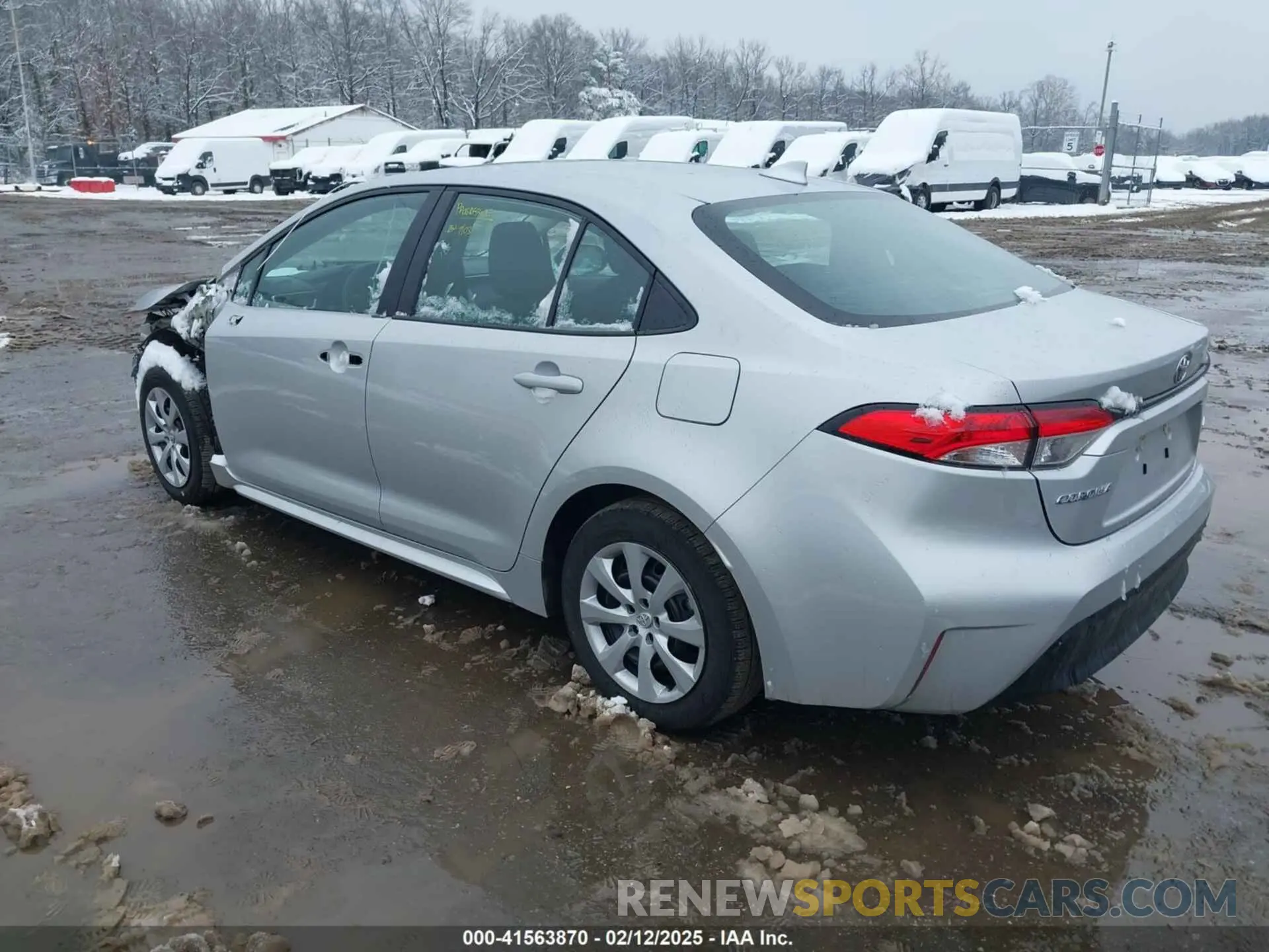 3 fotografías del automóvil dañado 5YFB4MDE8RP091693 TOYOTA COROLLA 2024