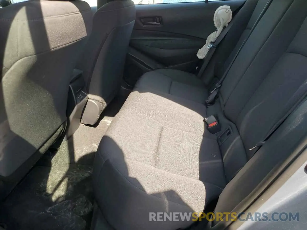 10 fotografías del automóvil dañado 5YFB4MDE8RP114910 TOYOTA COROLLA 2024