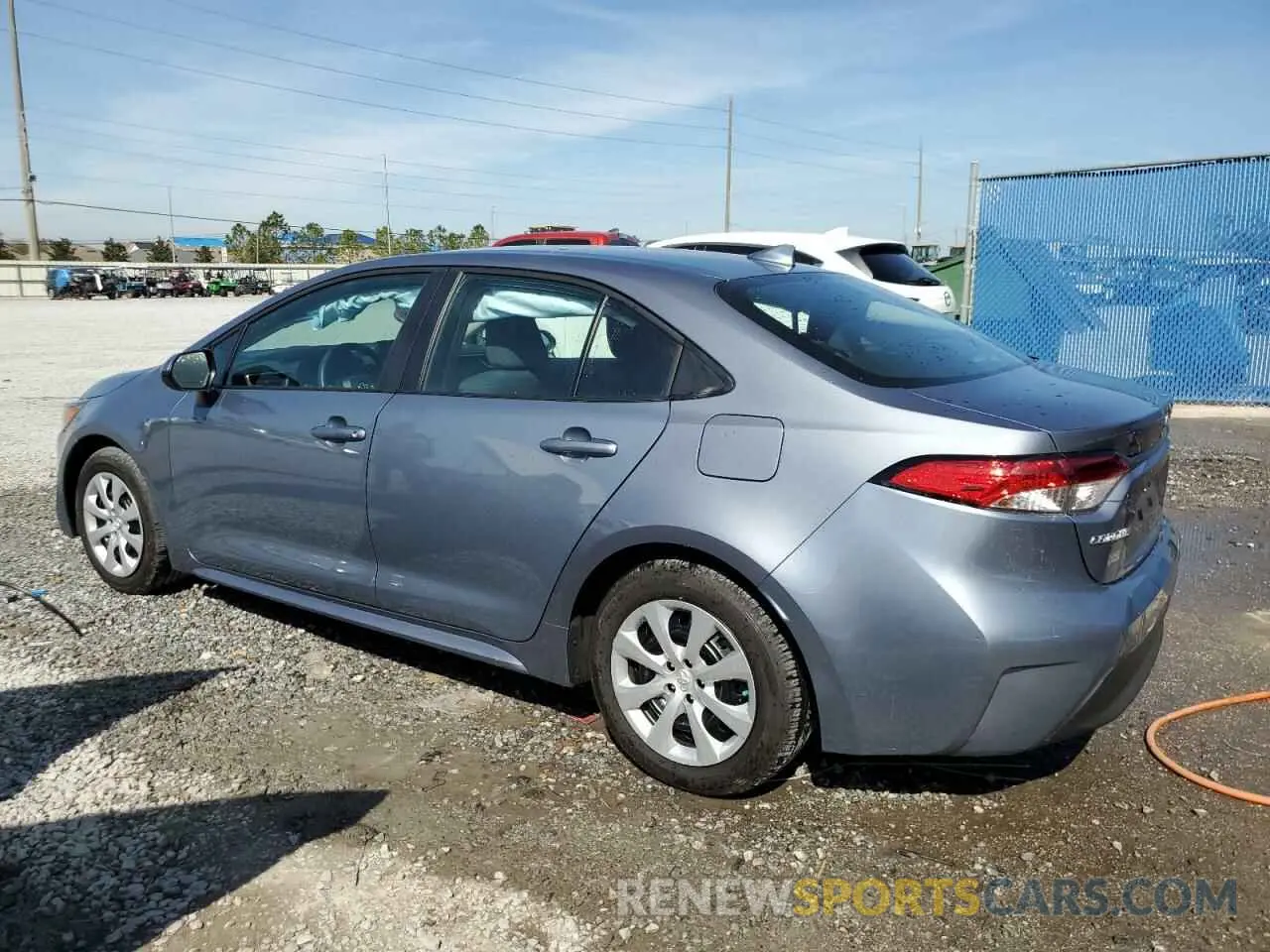 2 fotografías del automóvil dañado 5YFB4MDE8RP114910 TOYOTA COROLLA 2024