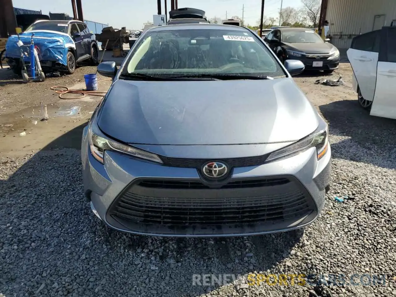 5 fotografías del automóvil dañado 5YFB4MDE8RP114910 TOYOTA COROLLA 2024