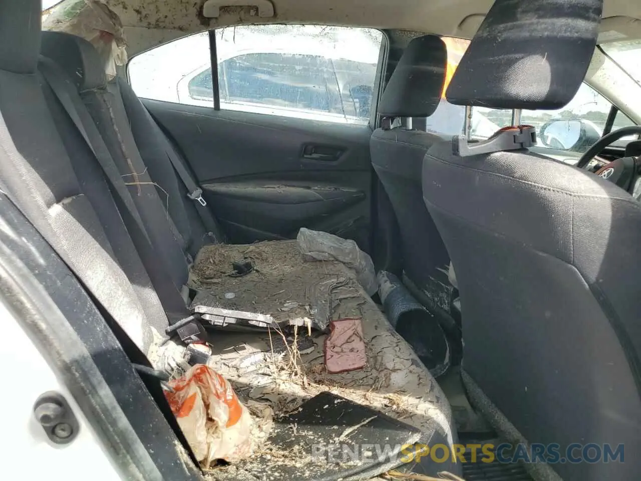 10 fotografías del automóvil dañado 5YFB4MDE8RP115524 TOYOTA COROLLA 2024
