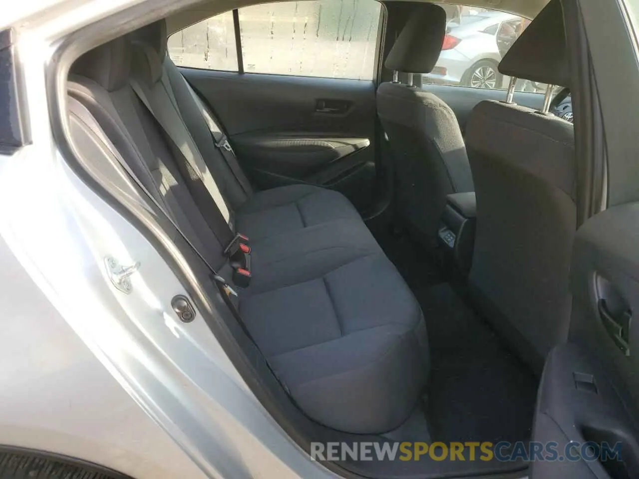 10 fotografías del automóvil dañado 5YFB4MDE8RP121064 TOYOTA COROLLA 2024