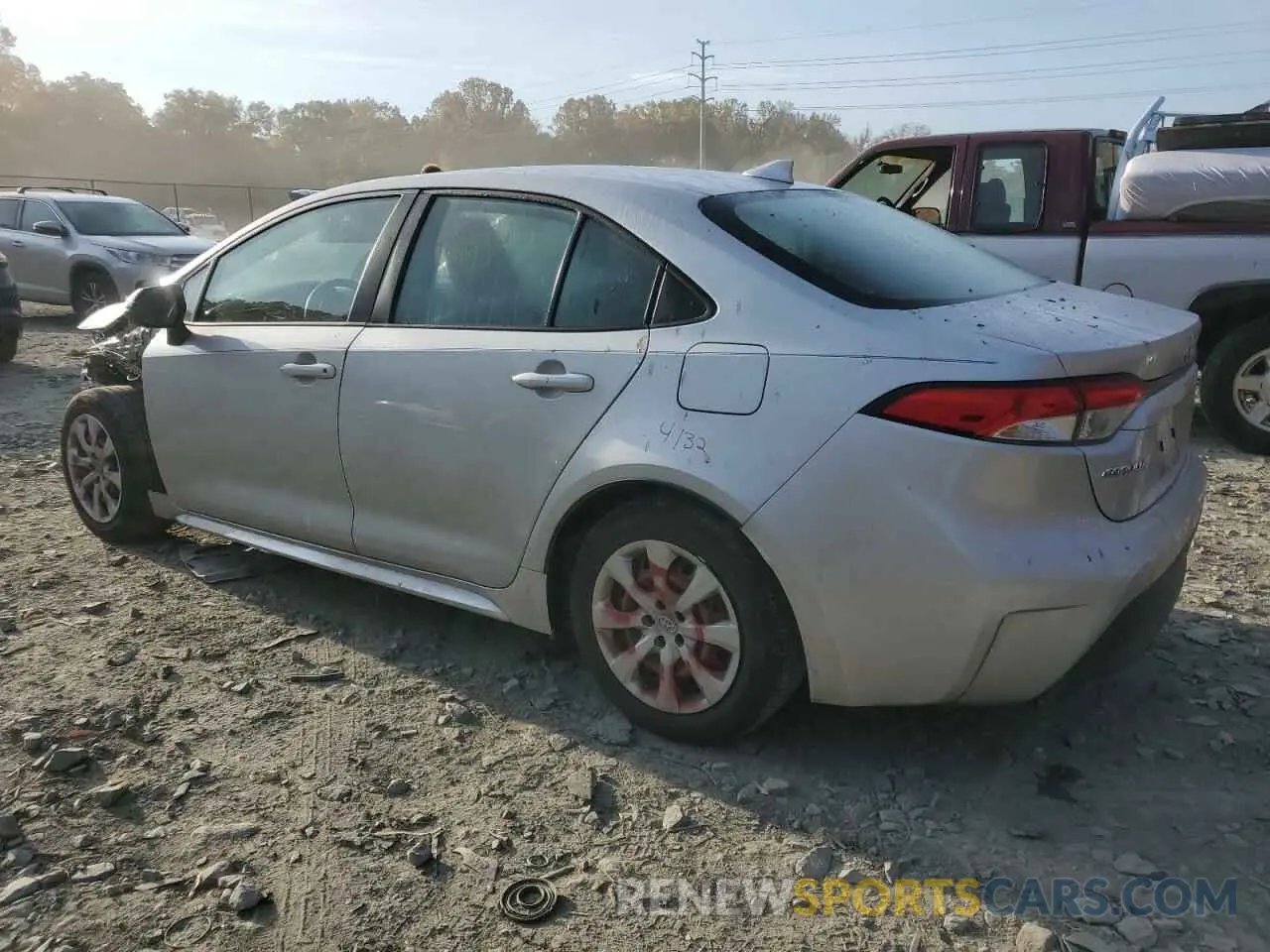2 fotografías del automóvil dañado 5YFB4MDE8RP121064 TOYOTA COROLLA 2024