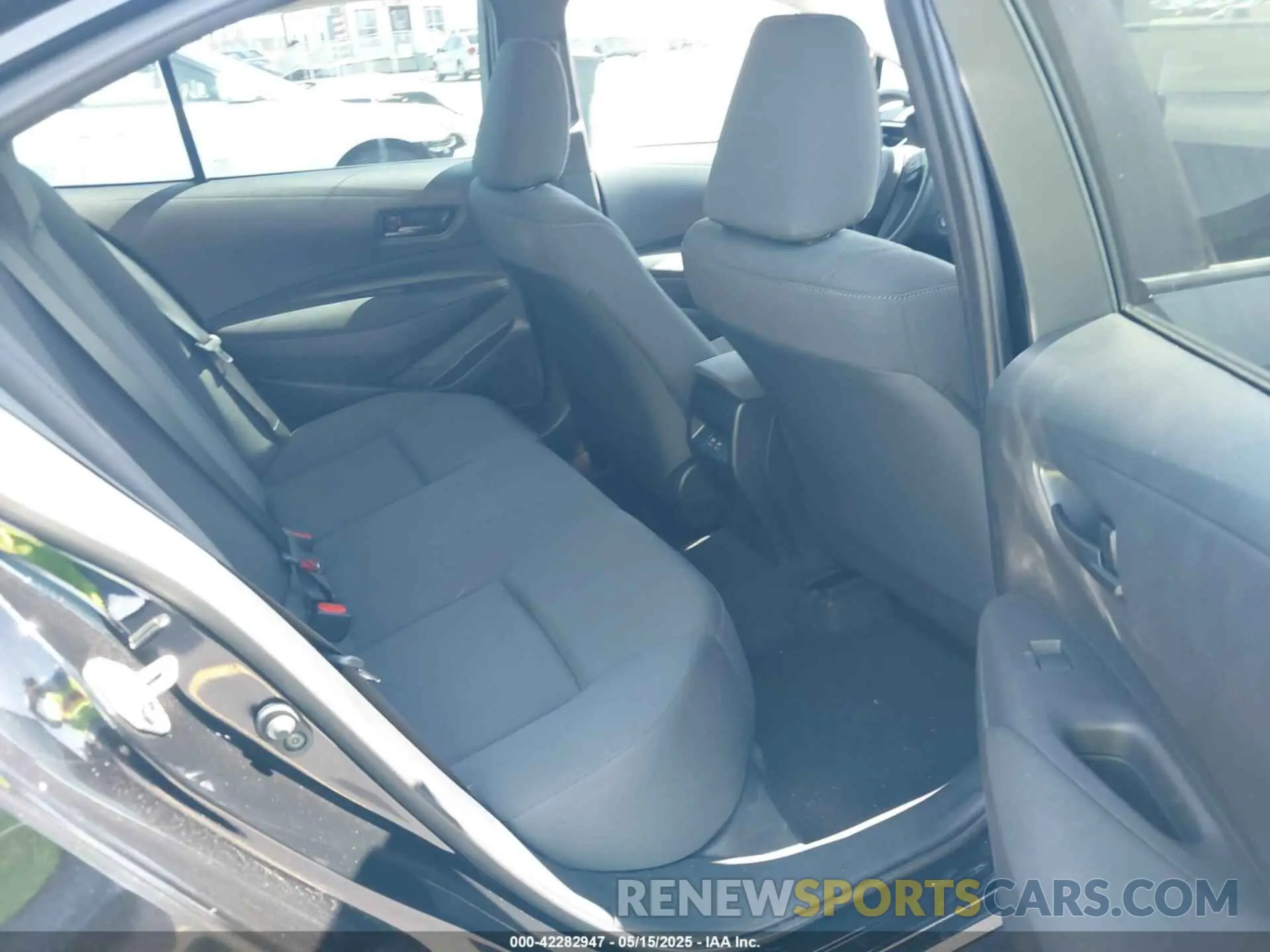 8 fotografías del automóvil dañado 5YFB4MDE8RP131397 TOYOTA COROLLA 2024