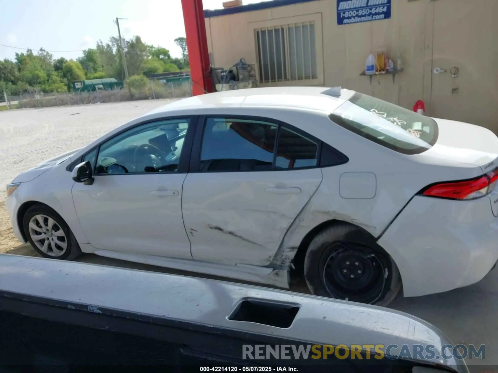 14 fotografías del automóvil dañado 5YFB4MDE8RP131836 TOYOTA COROLLA 2024
