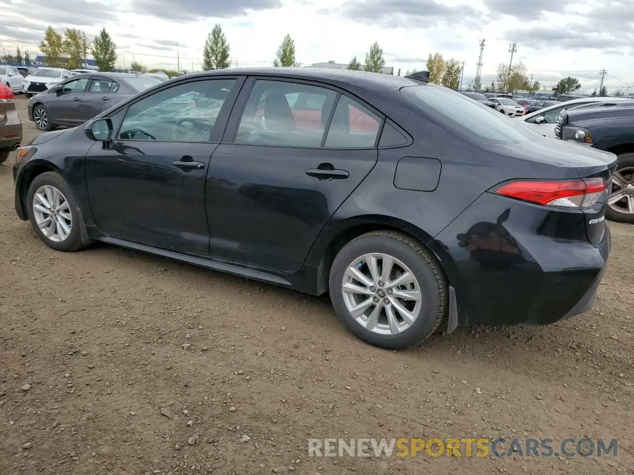 2 fotografías del automóvil dañado 5YFB4MDE8RP134798 TOYOTA COROLLA 2024