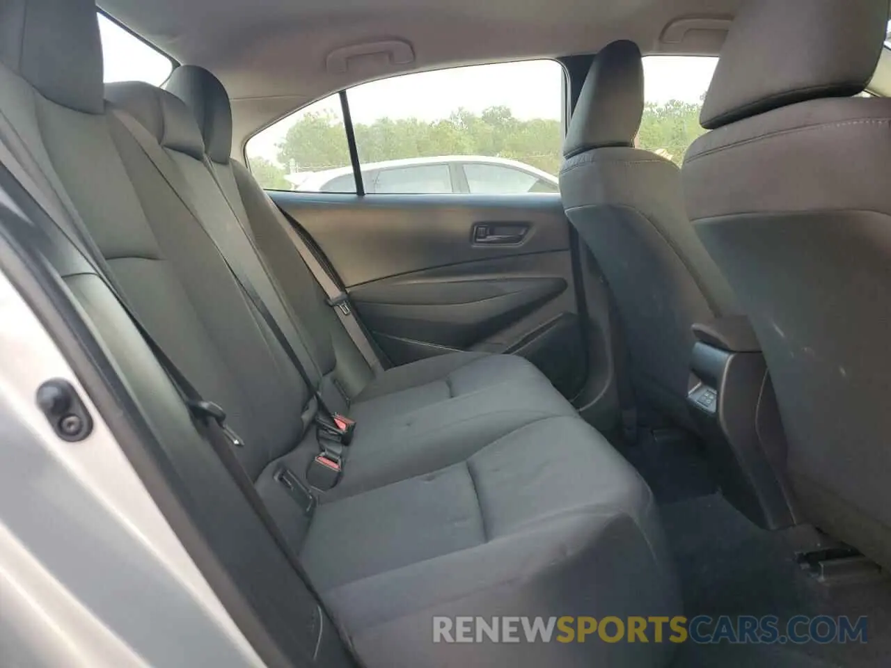 10 fotografías del automóvil dañado 5YFB4MDE8RP142870 TOYOTA COROLLA 2024