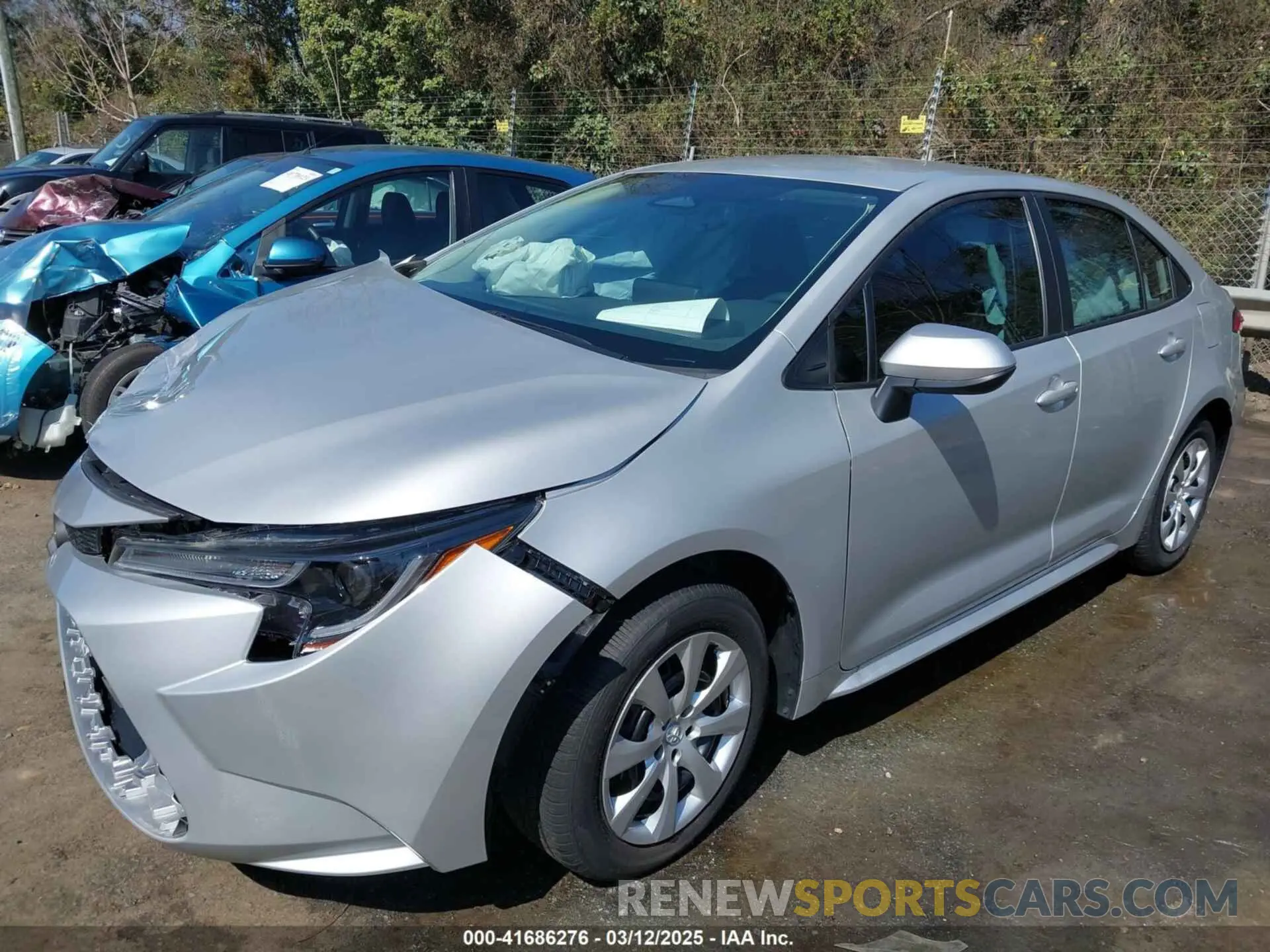 2 fotografías del automóvil dañado 5YFB4MDE8RP152430 TOYOTA COROLLA 2024