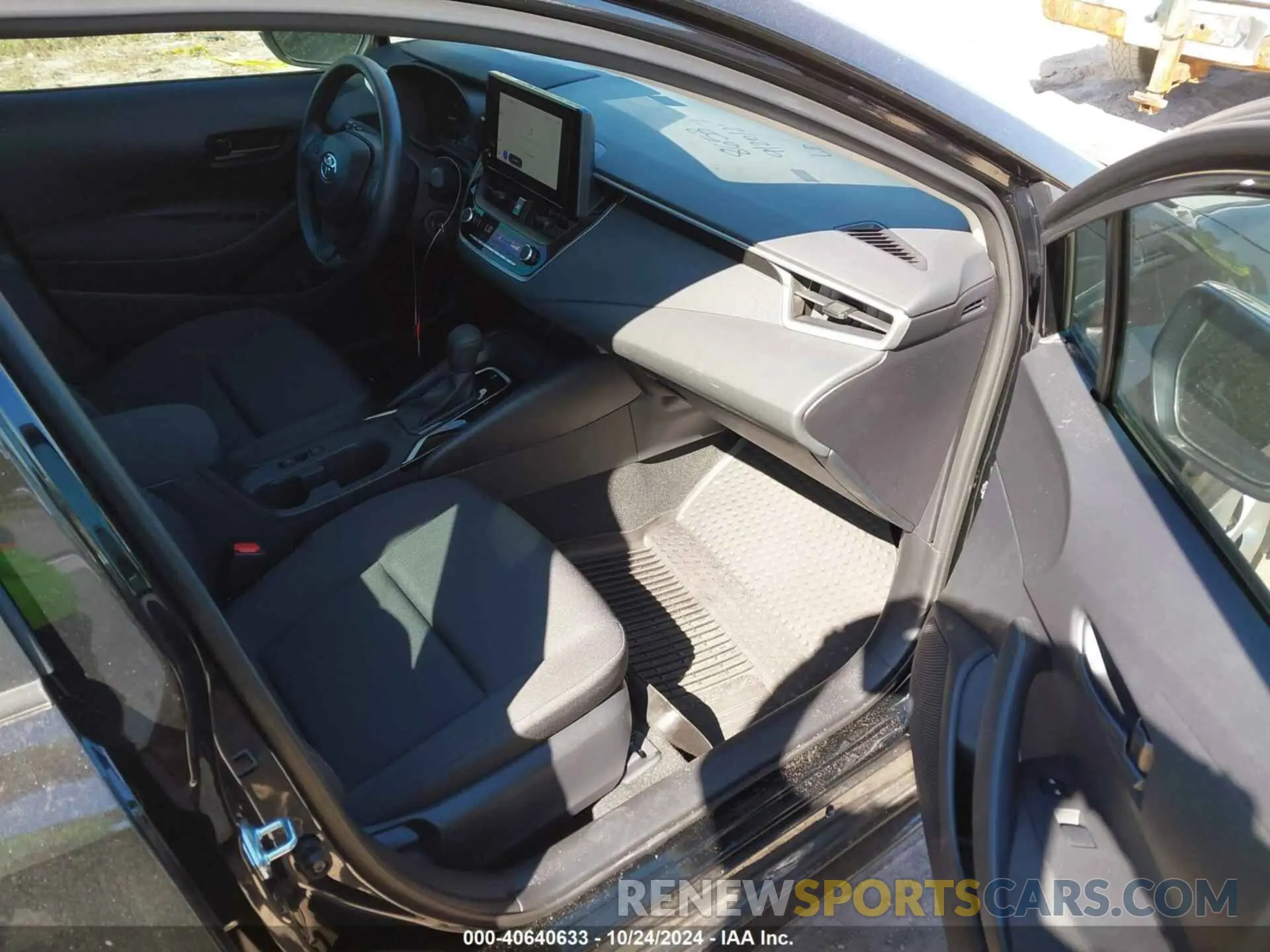 5 fotografías del automóvil dañado 5YFB4MDE8RP155036 TOYOTA COROLLA 2024