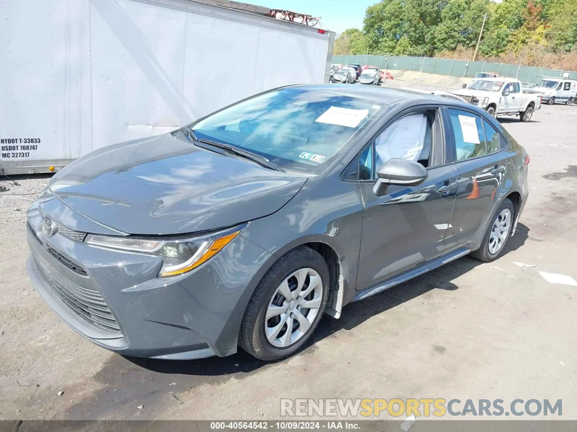 2 fotografías del automóvil dañado 5YFB4MDE8RP158325 TOYOTA COROLLA 2024