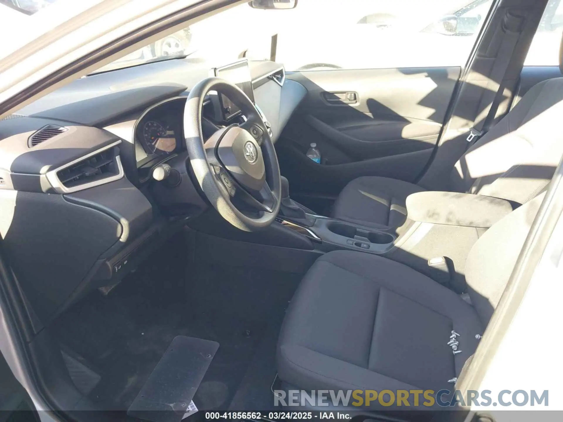 5 fotografías del automóvil dañado 5YFB4MDE8RP168708 TOYOTA COROLLA 2024