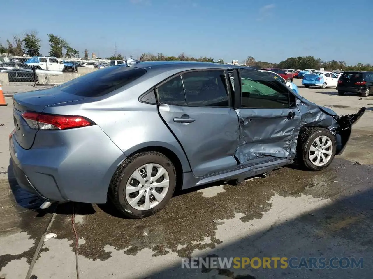 3 fotografías del automóvil dañado 5YFB4MDE8RP183130 TOYOTA COROLLA 2024