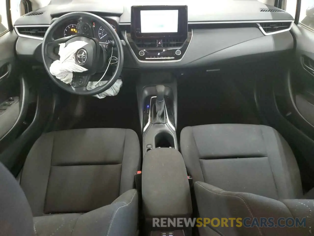 8 fotografías del automóvil dañado 5YFB4MDE8RP200413 TOYOTA COROLLA 2024